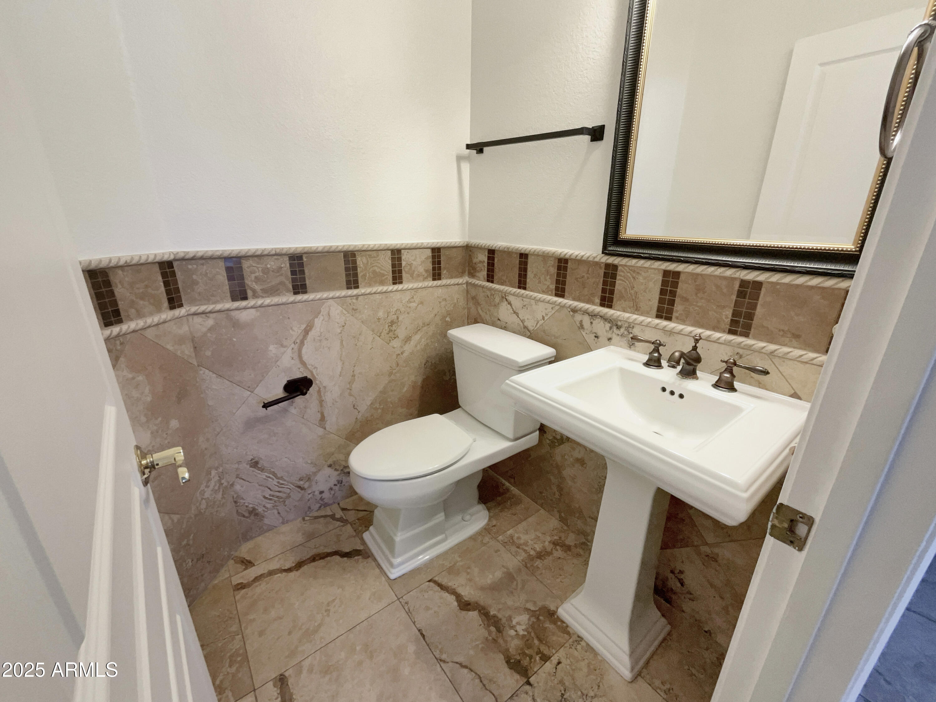 741 N Tower Place Property Photo 40