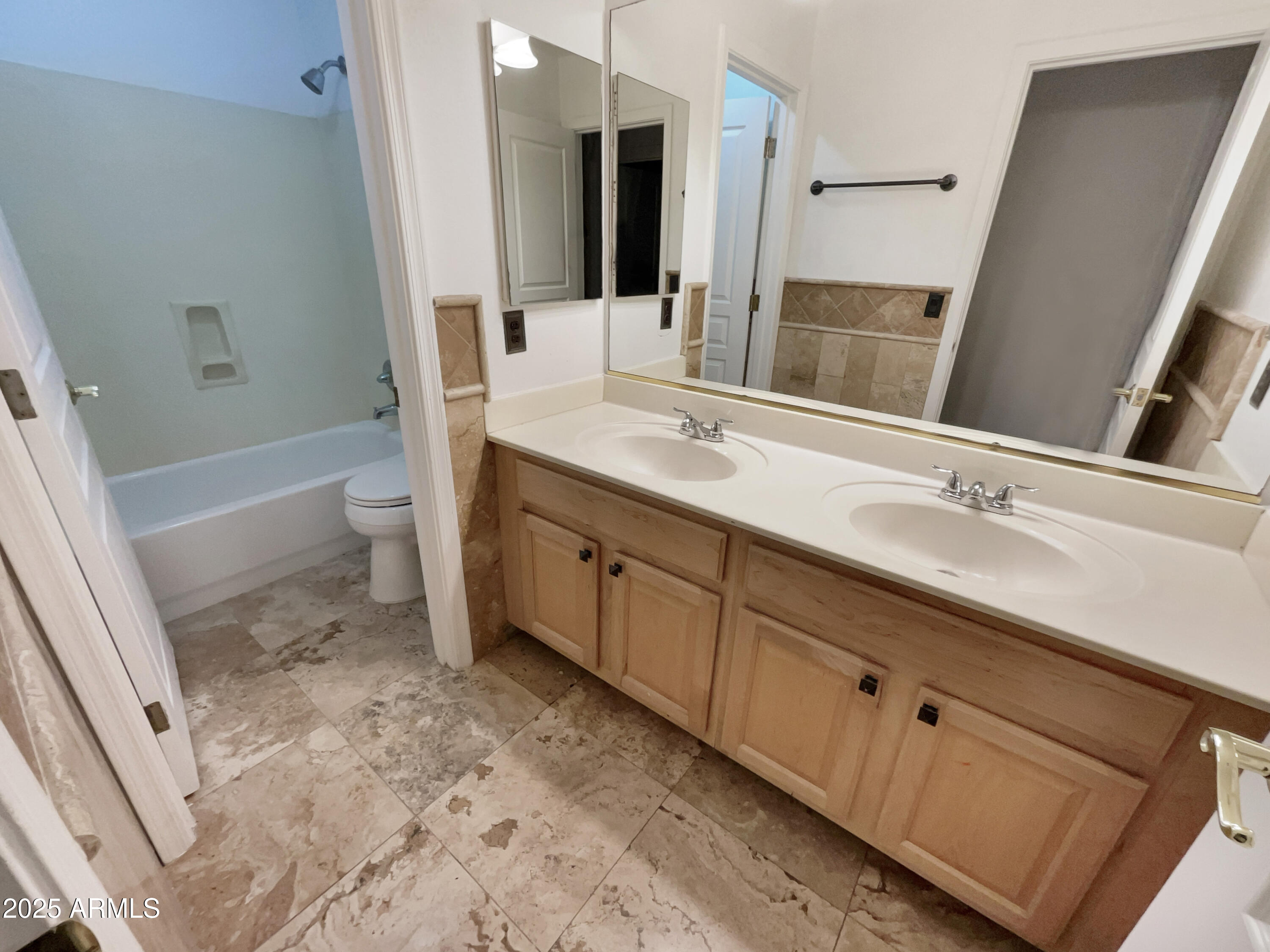 741 N Tower Place Property Photo 47