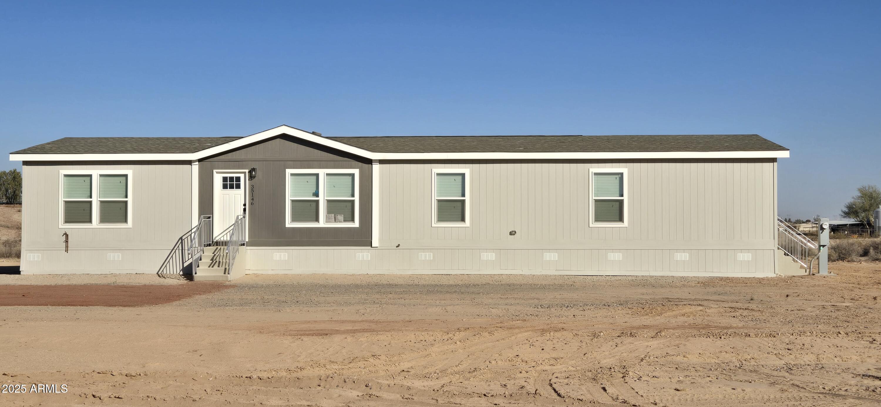 35146 W Lodge Drive Property Photo 1