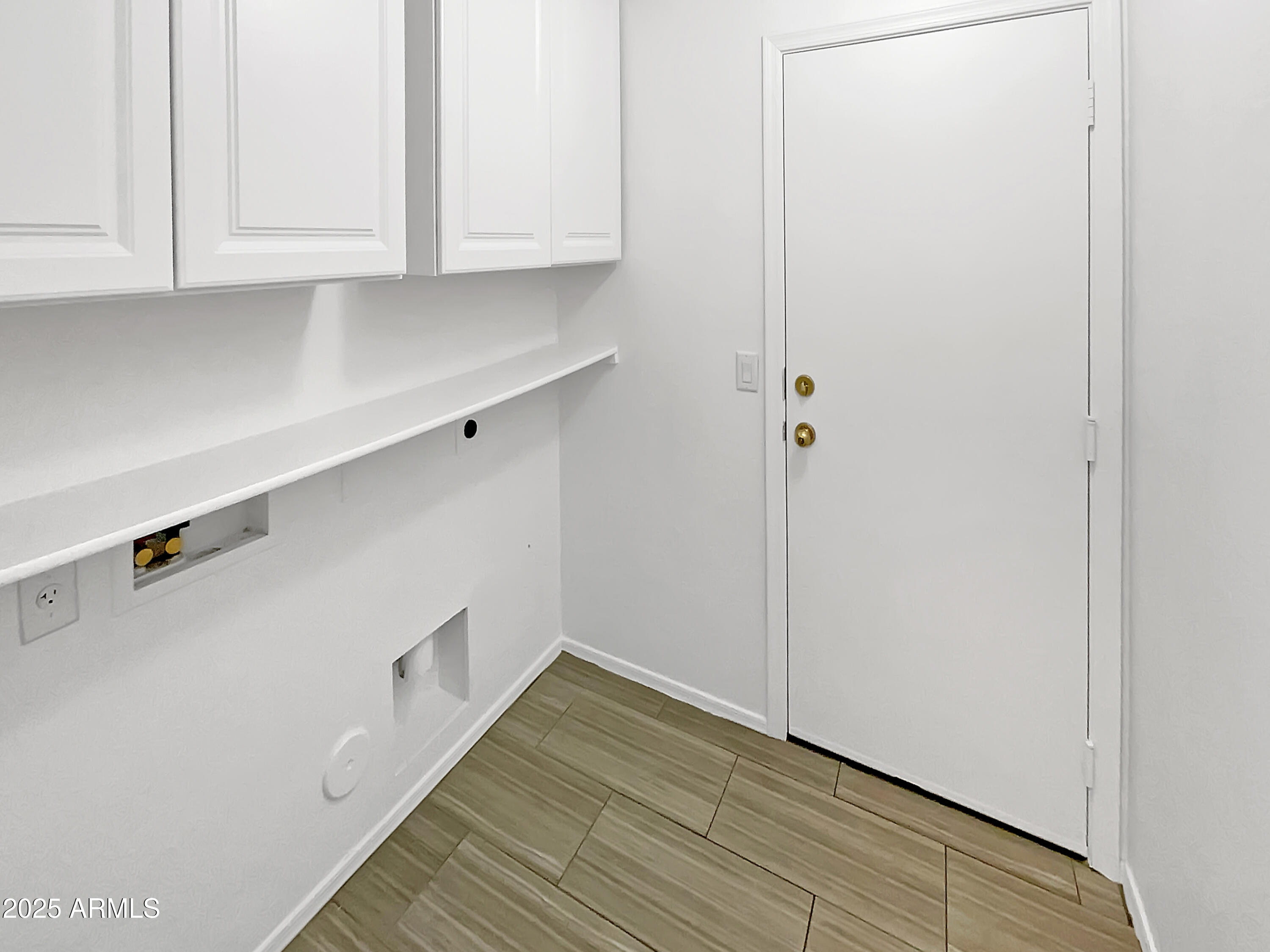 1642 W La Salle Street Property Photo 17