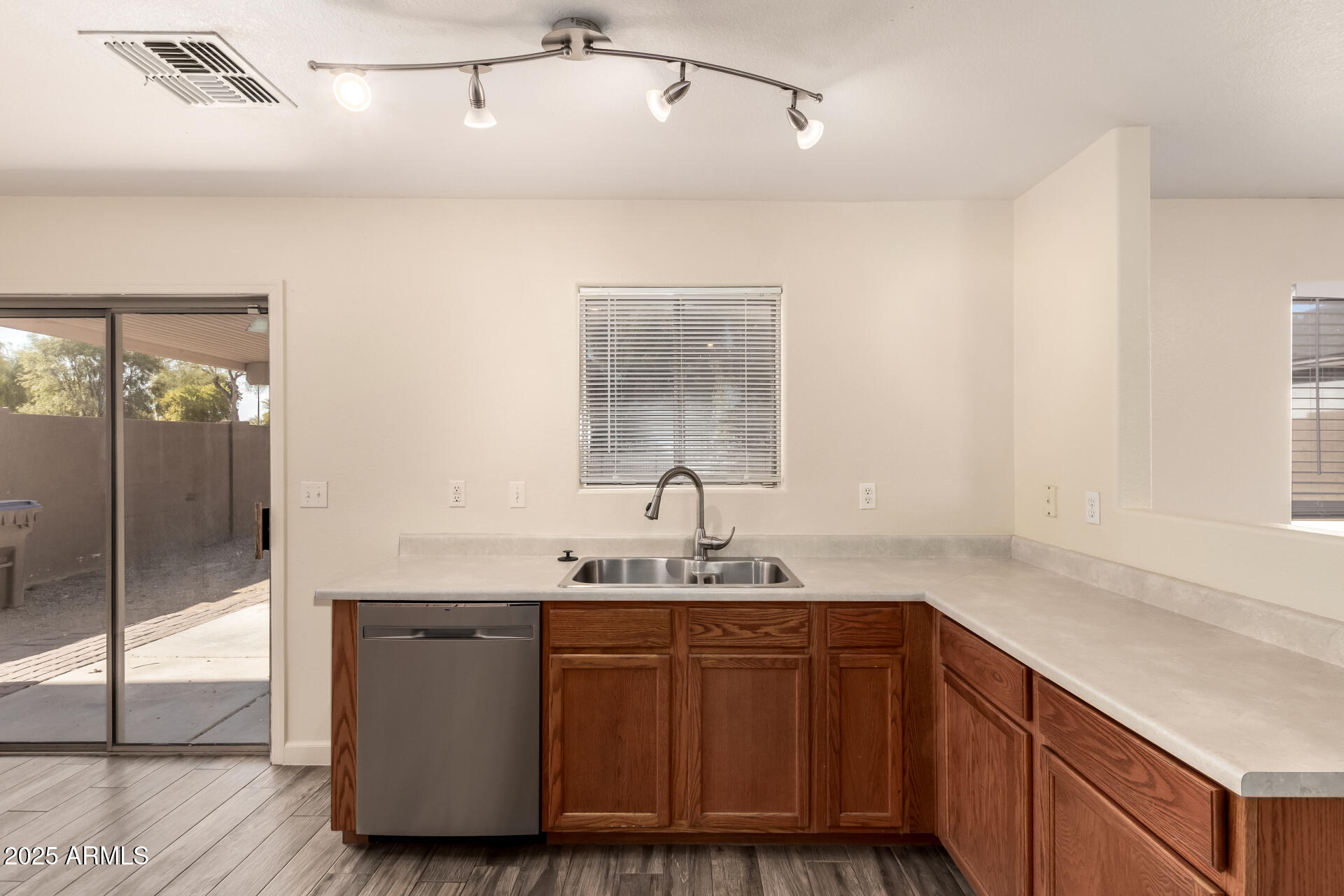 30980 N Desert Honeysuckle Drive Property Photo 11