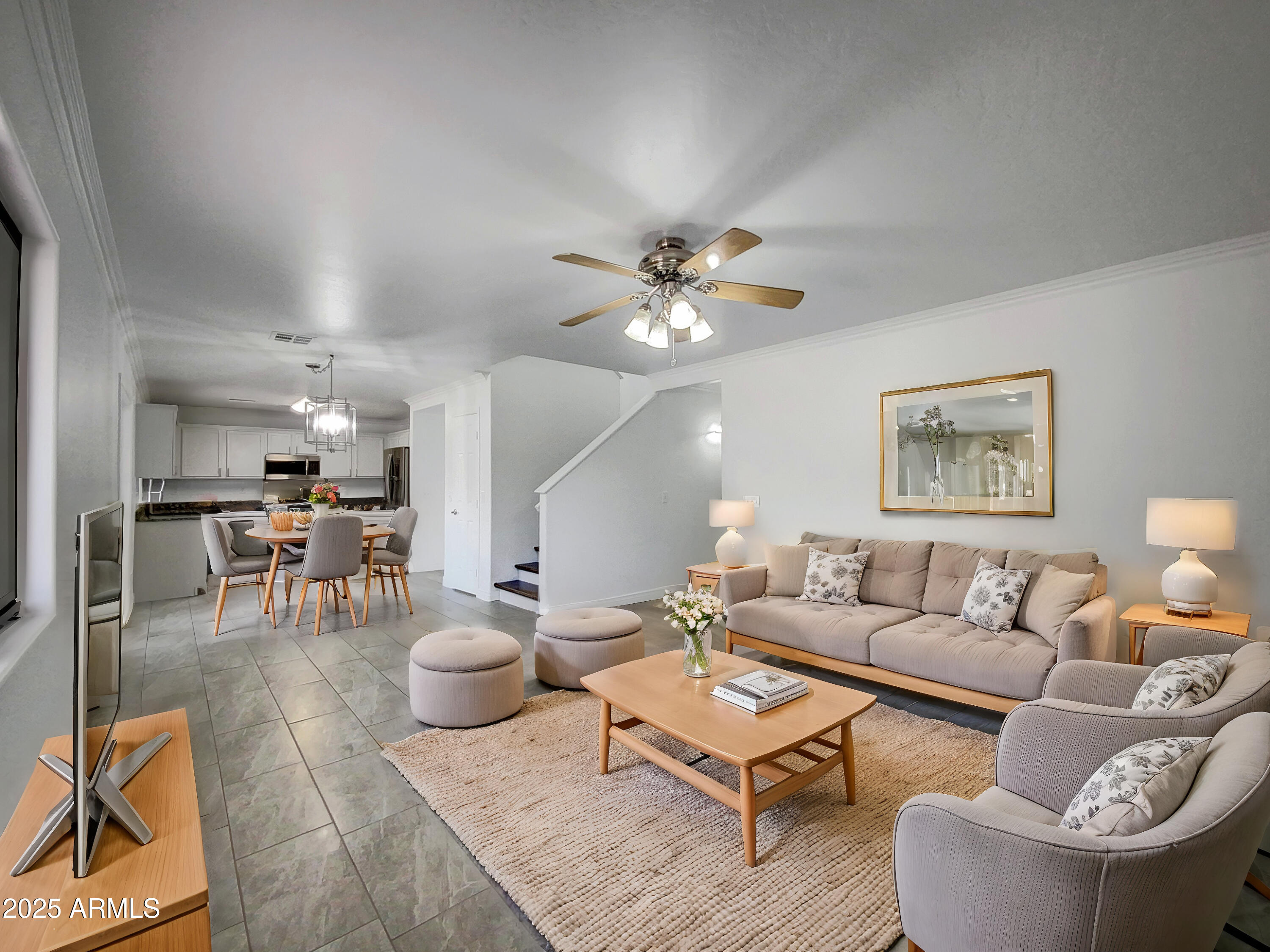 2028 E Lipizzan Drive Property Photo 2