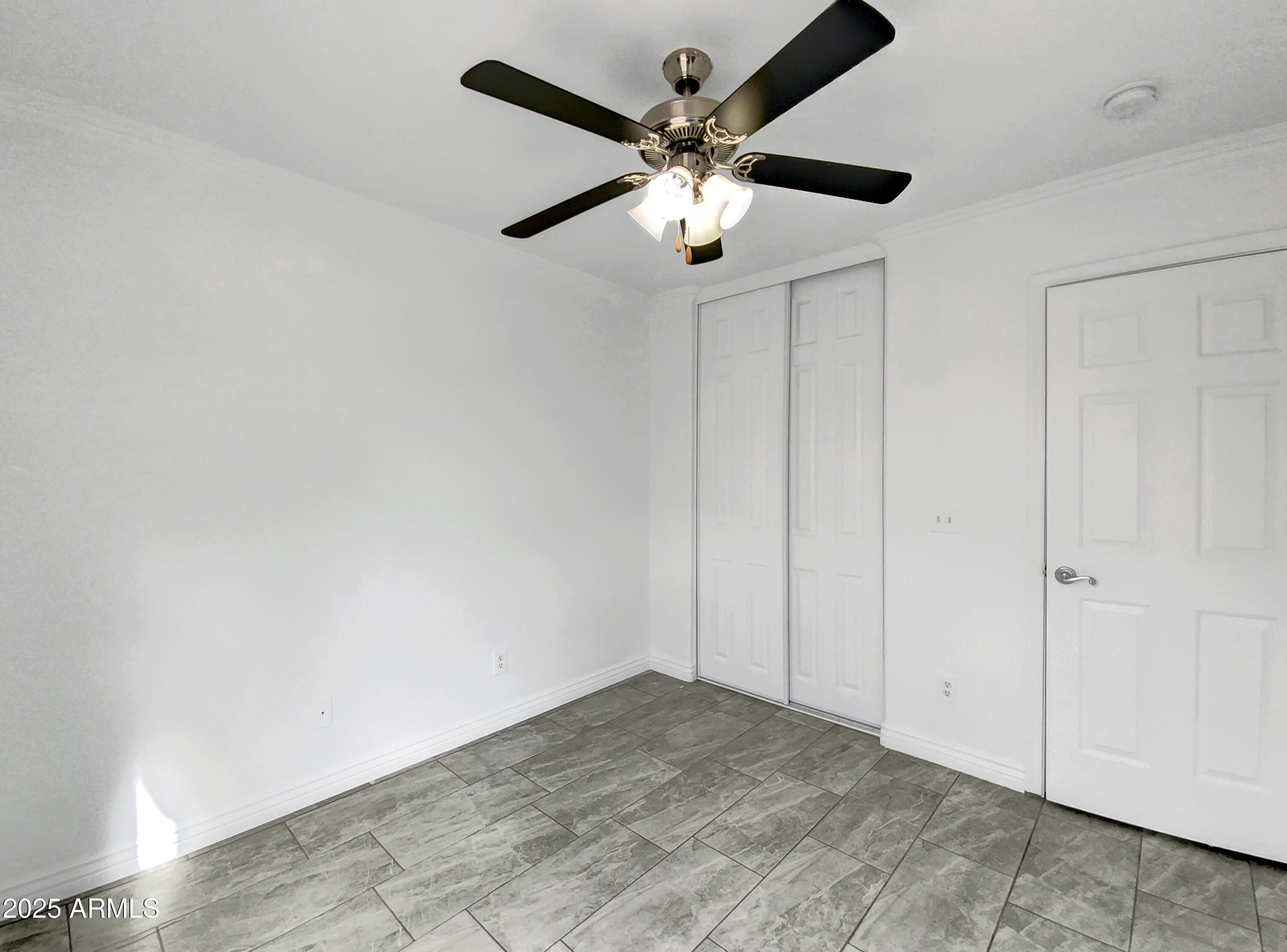 2028 E Lipizzan Drive Property Photo 13