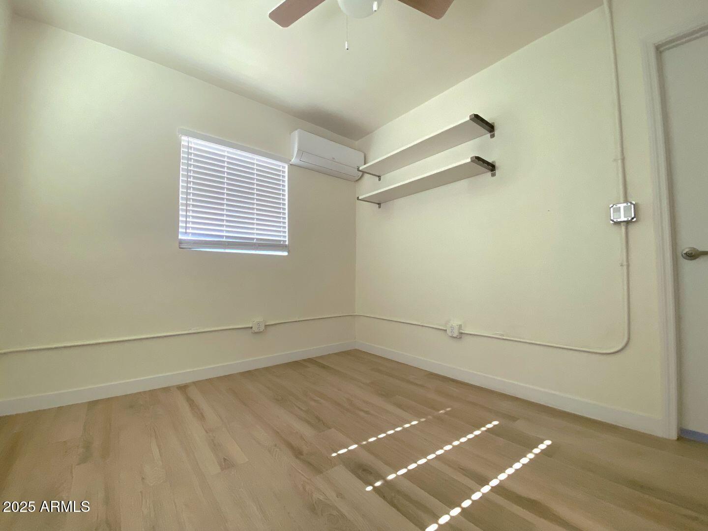 1620 E Apache Boulevard Property Photo 8