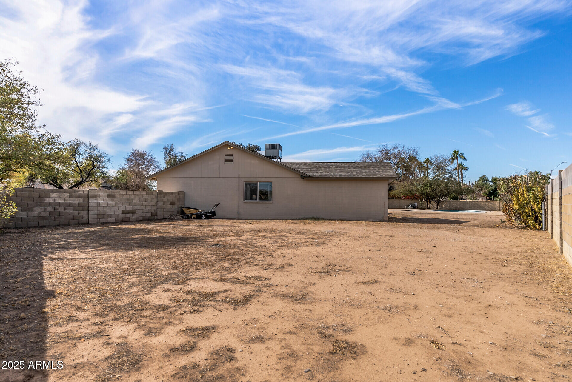 4542 W Villa Theresa Drive Property Photo 43