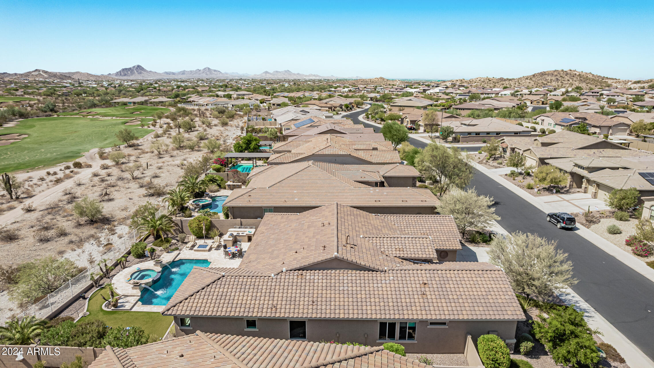 18111 W Desert Sage Drive Property Photo 5