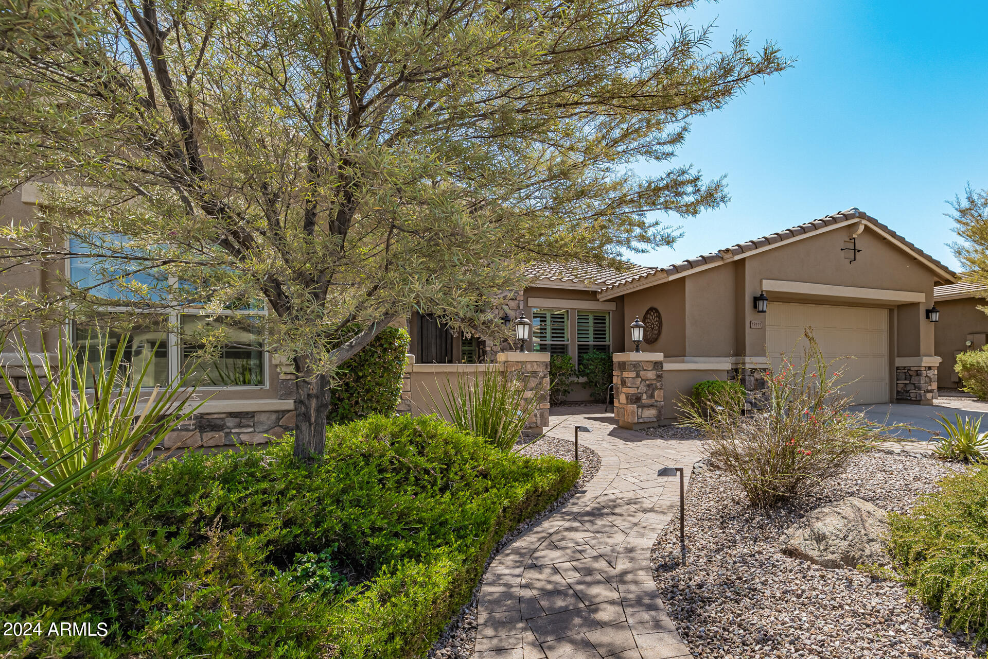 18111 W Desert Sage Drive Property Photo 10
