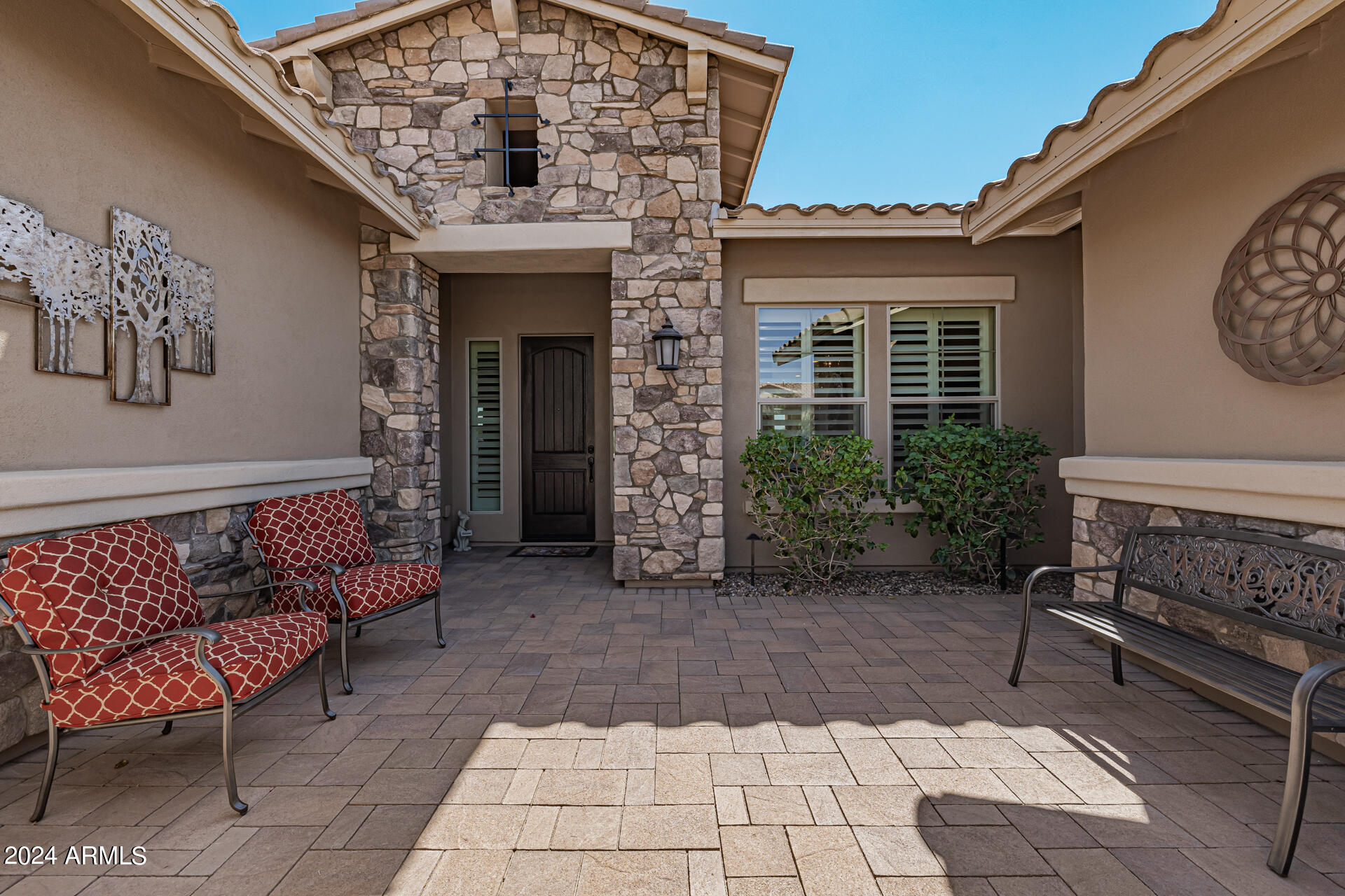 18111 W Desert Sage Drive Property Photo 11