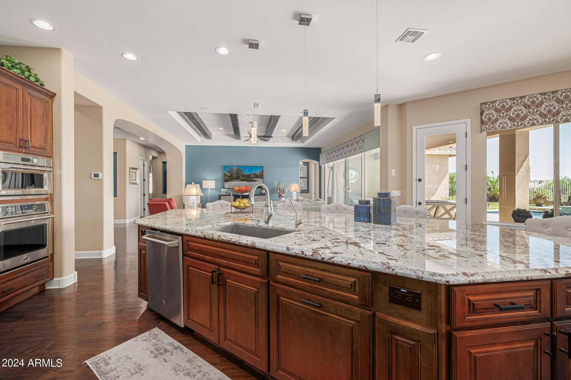 18111 W Desert Sage Drive Property Photo 28