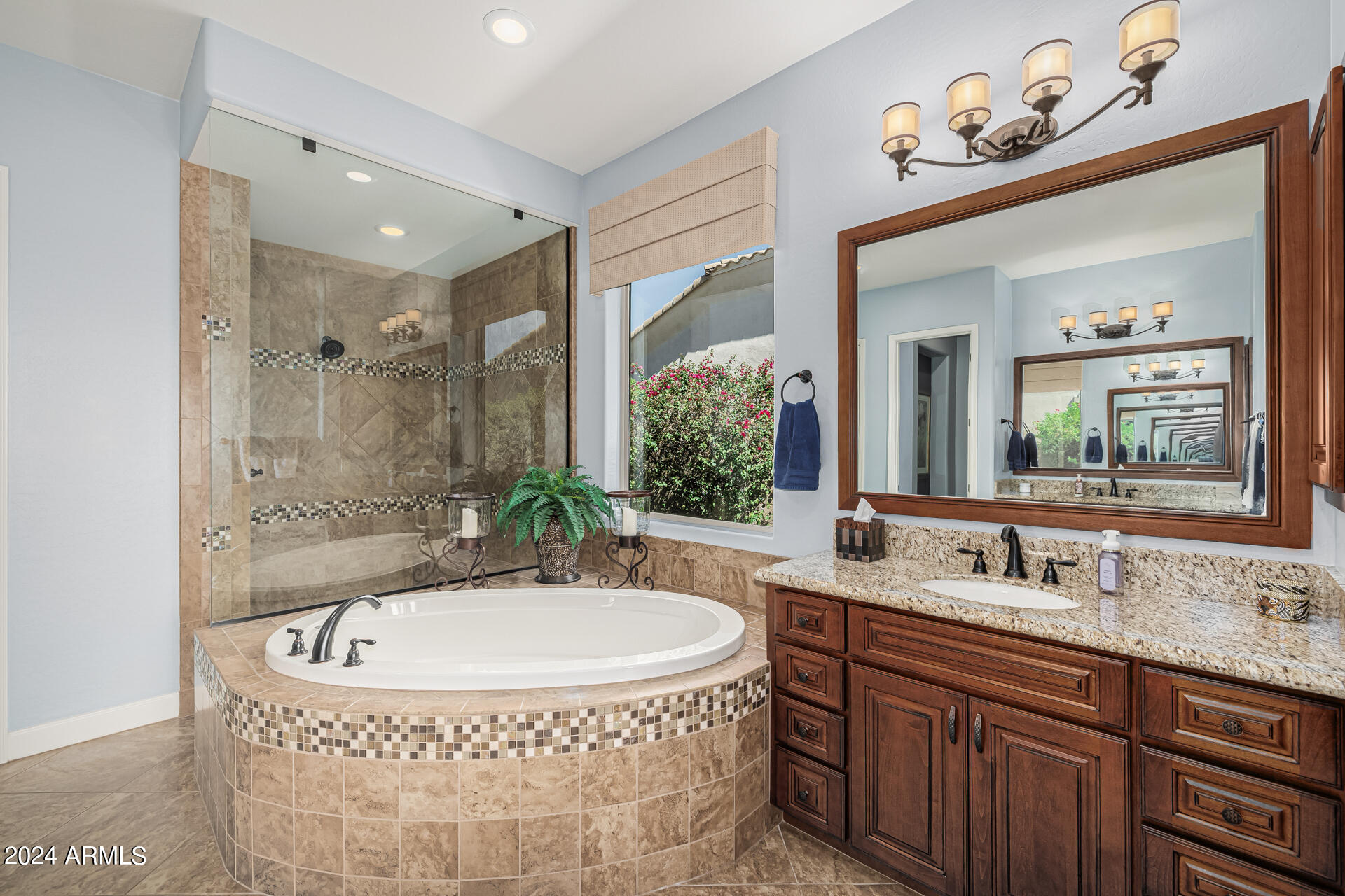 18111 W Desert Sage Drive Property Photo 41