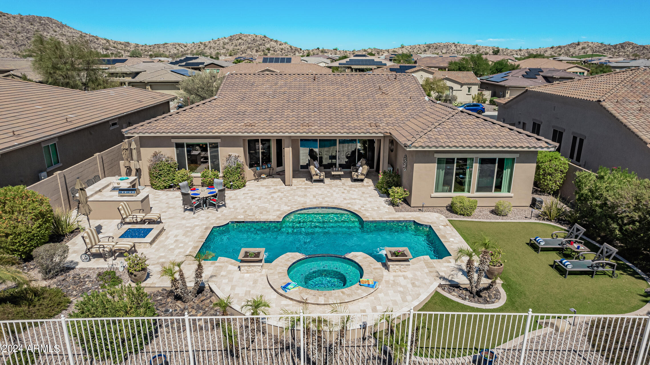 18111 W Desert Sage Drive Property Photo 61