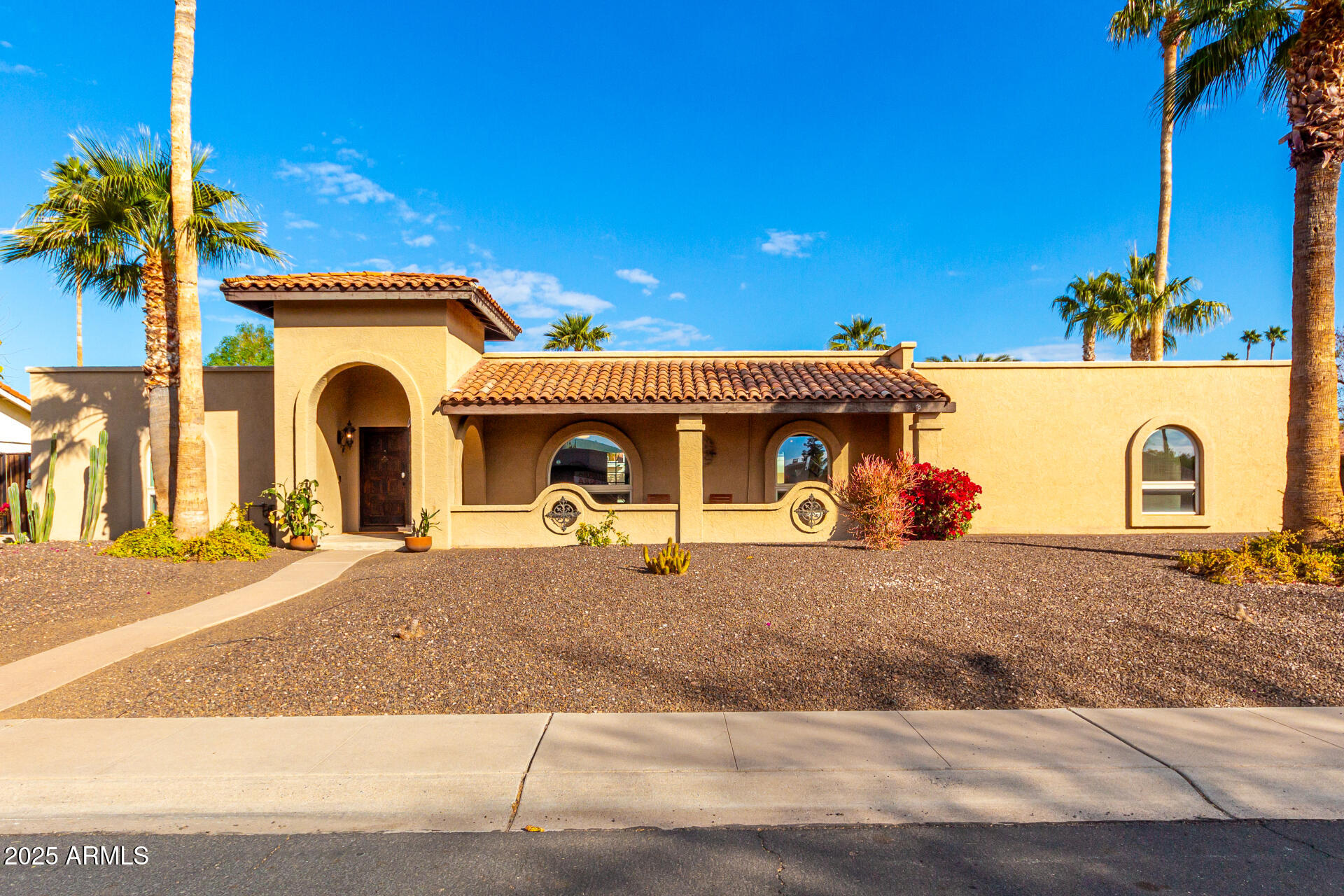 6030 E Crocus Drive Property Photo 1