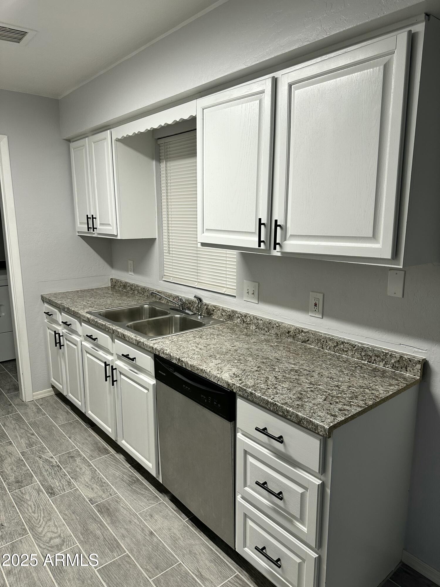 13040 S Trawood Circle Property Photo 44