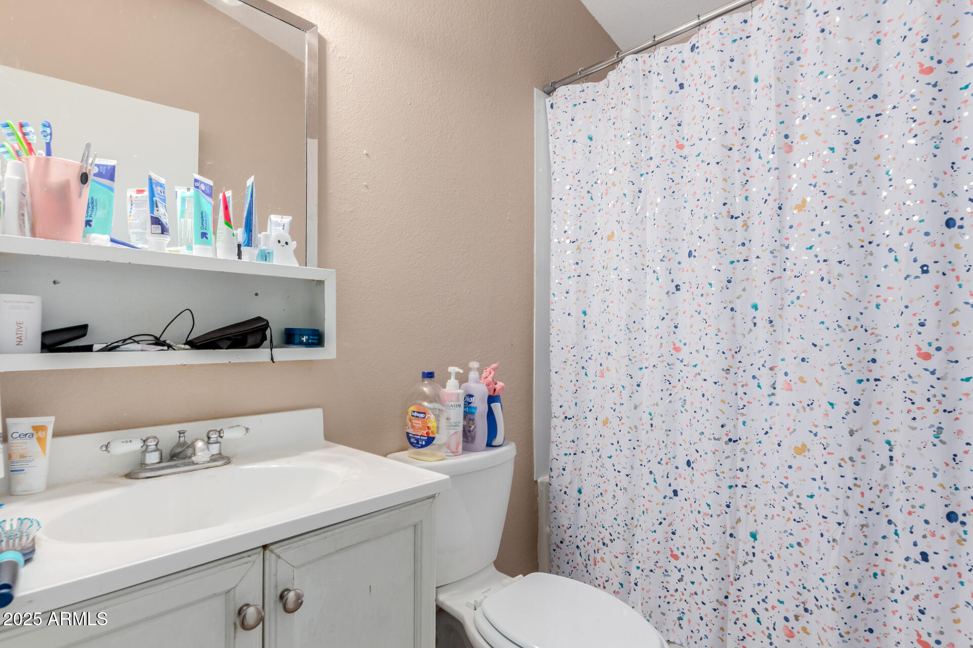122 E 14th Place Property Photo 15