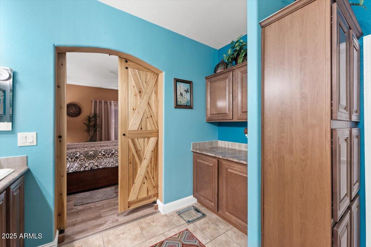 126 S Hilton Road Property Photo 6