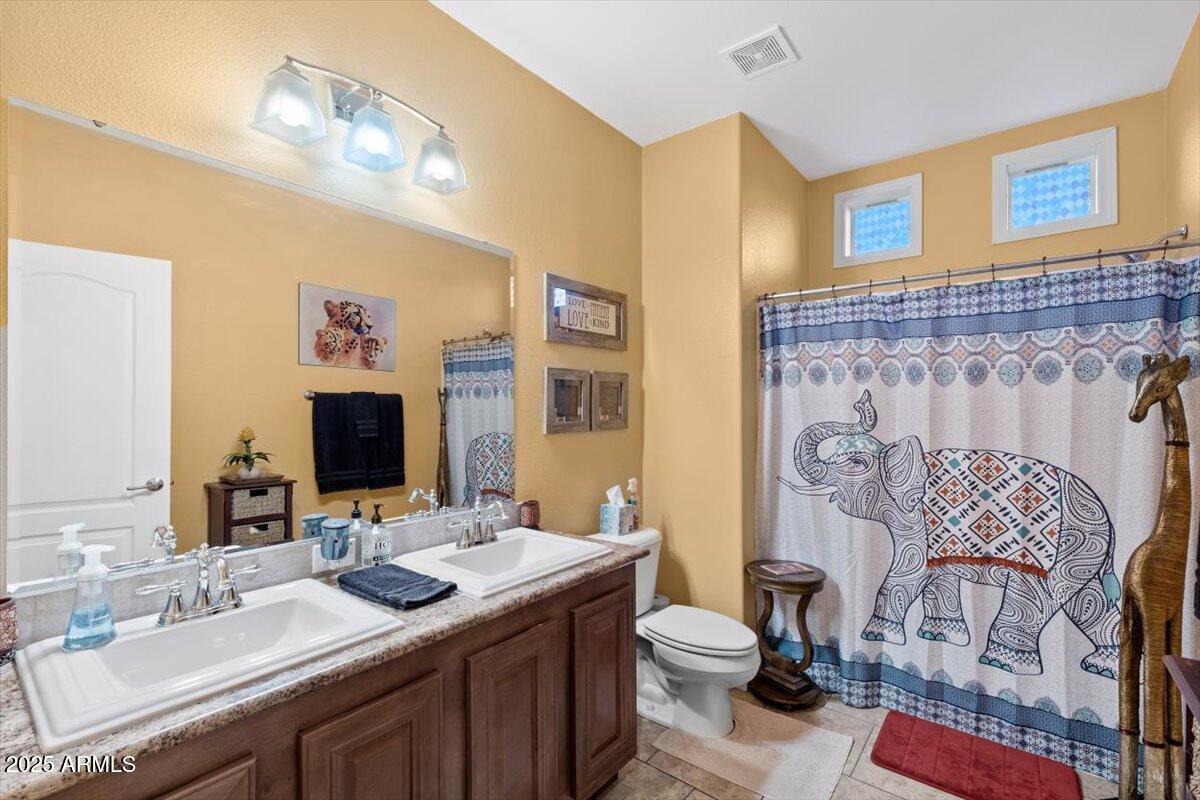 126 S Hilton Road Property Photo 10