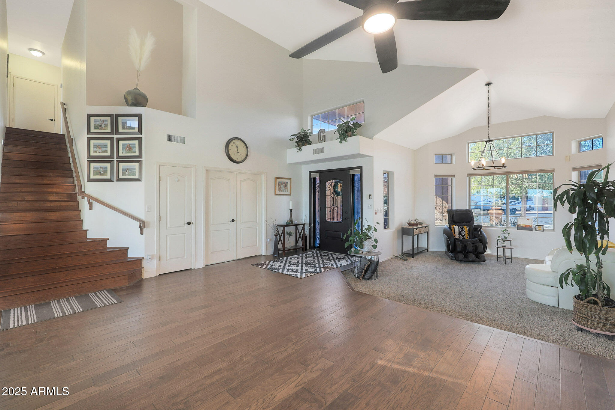2837 N Whiting Circle Property Photo 10