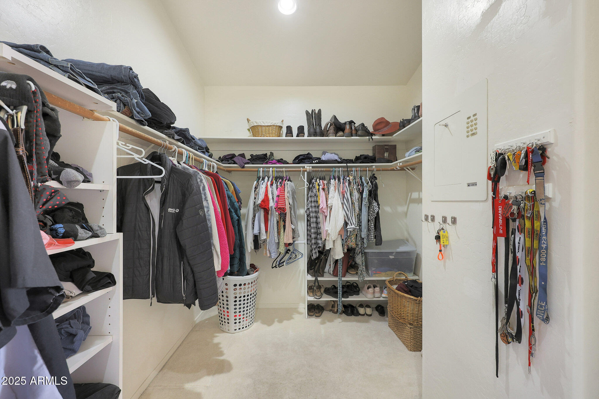 2837 N Whiting Circle Property Photo 33