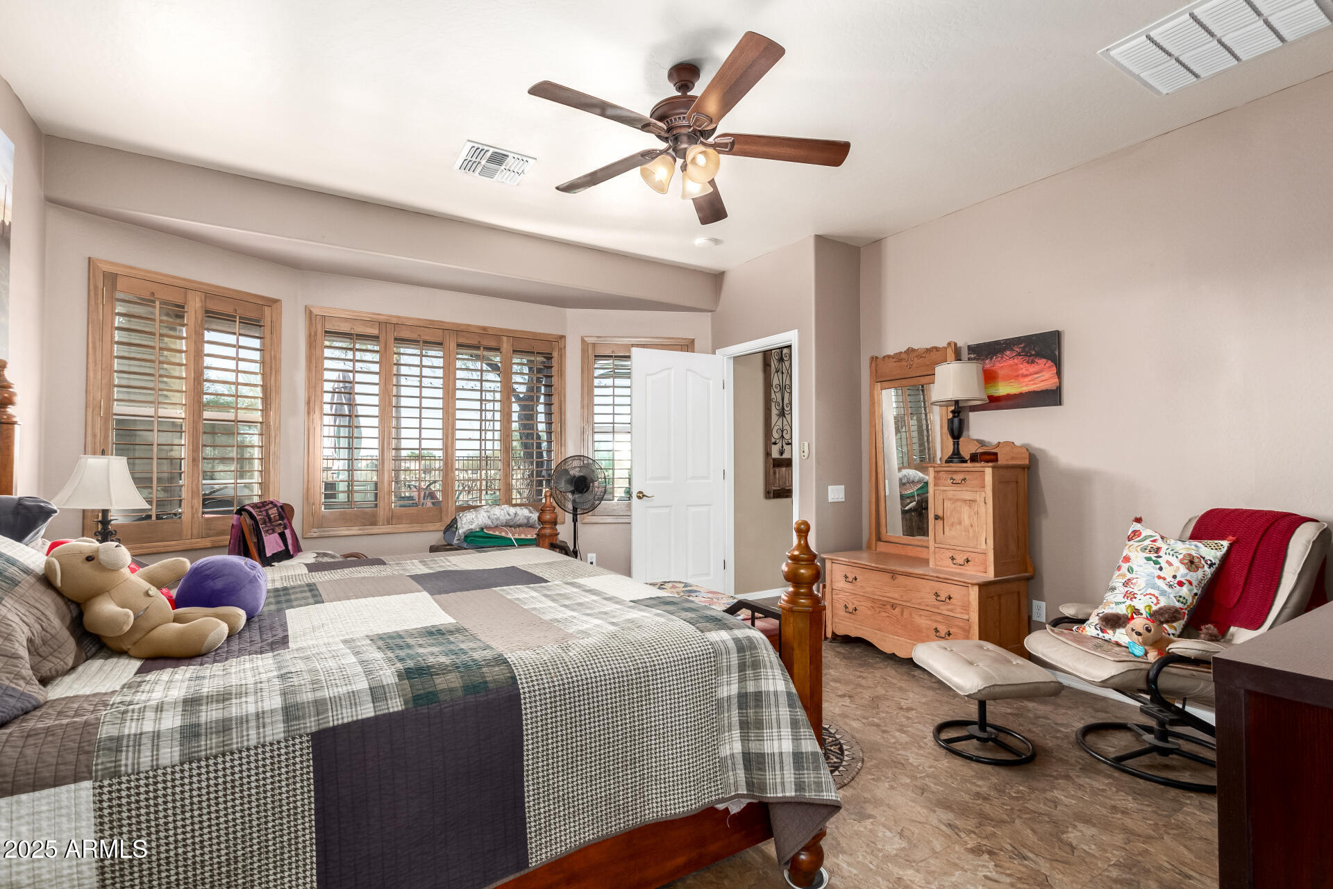 11153 E New Frontier Court Property Photo 12