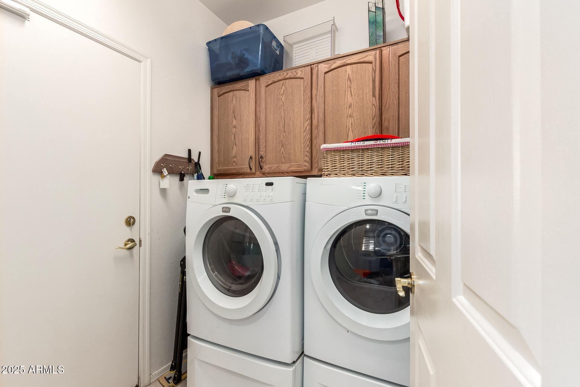 11153 E New Frontier Court Property Photo 17