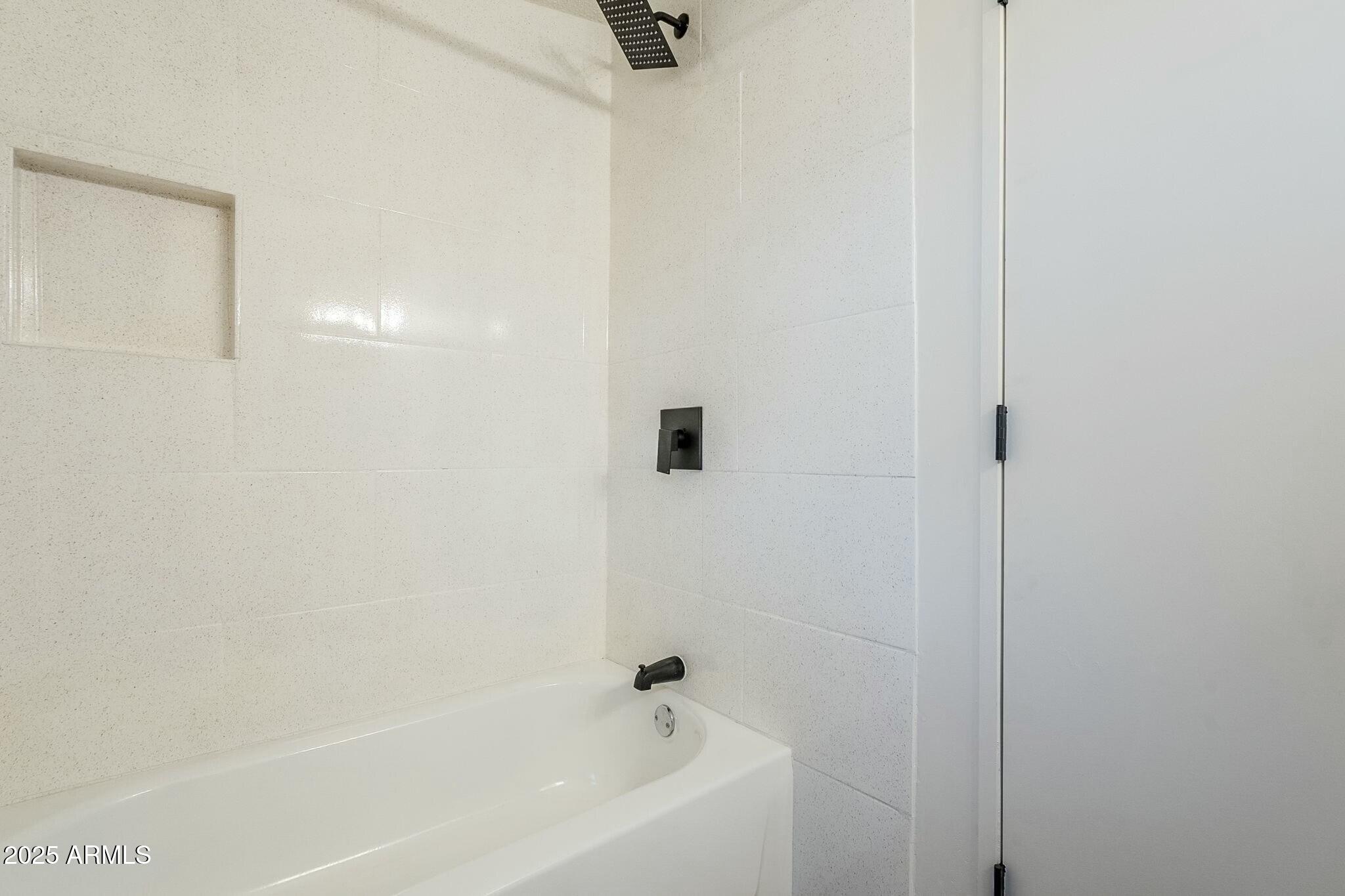 2000 S Apache Road Property Photo 27
