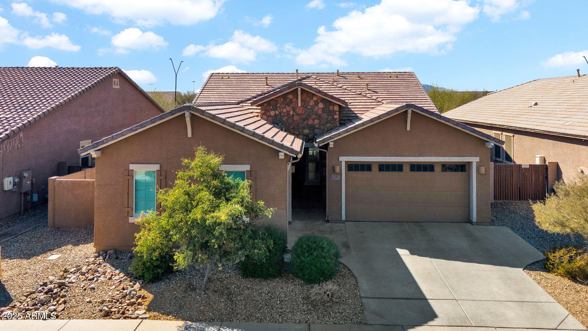 23776 N 167th Lane Property Photo 11