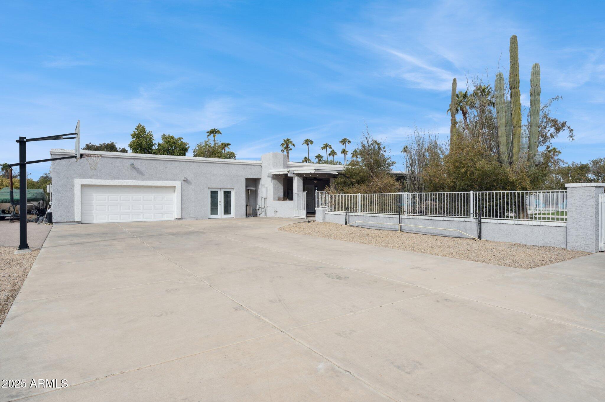 12210 N 76th Place Property Photo 63