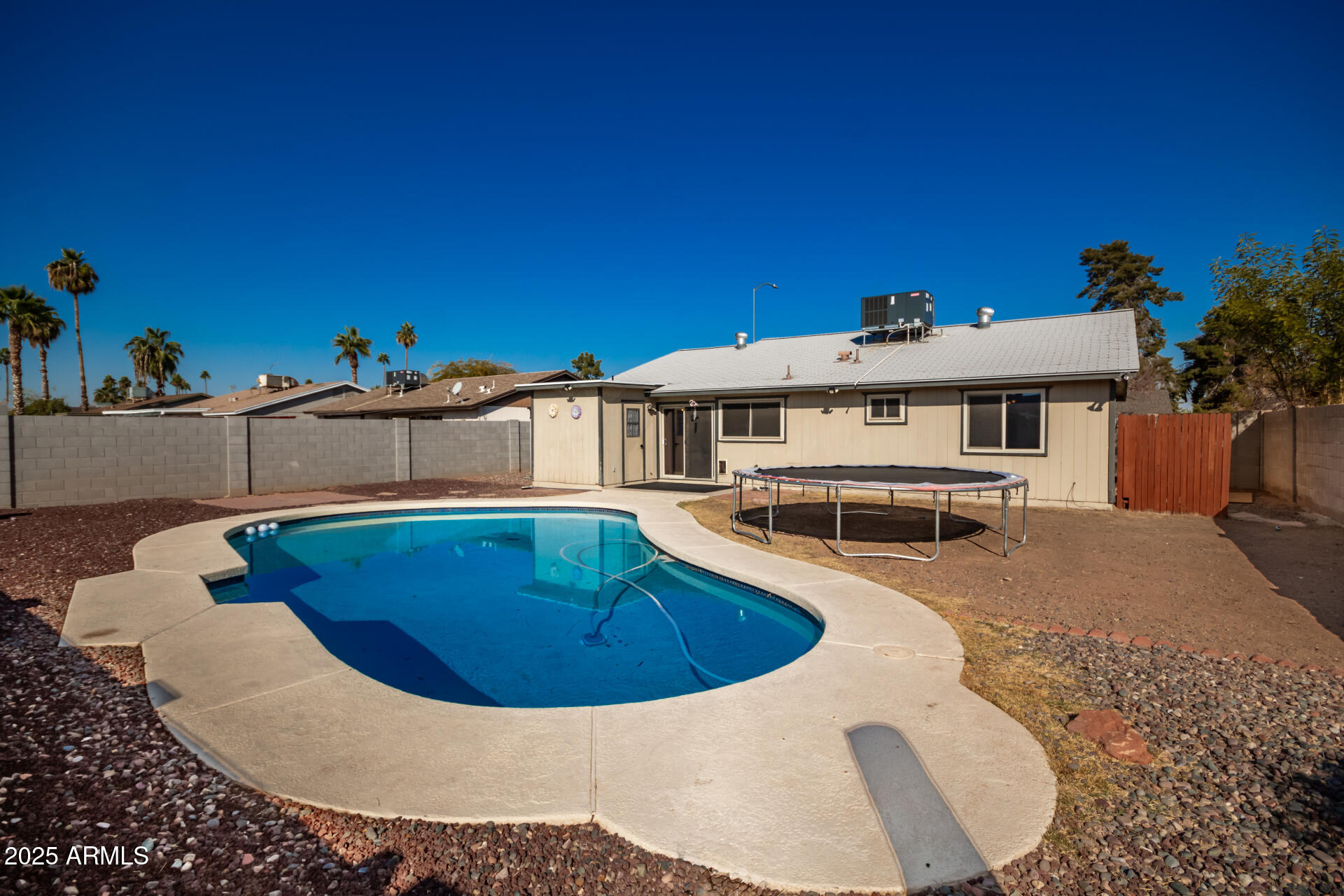 2331 W Onza Avenue Property Photo 22