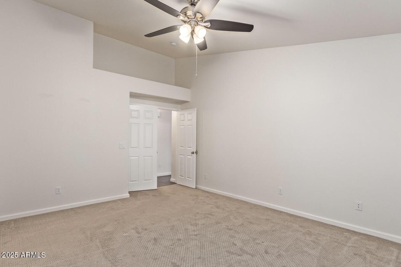169 S Comanche Drive Property Photo 15