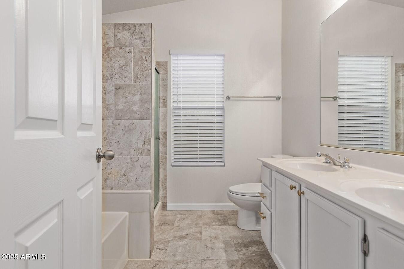 169 S Comanche Drive Property Photo 17