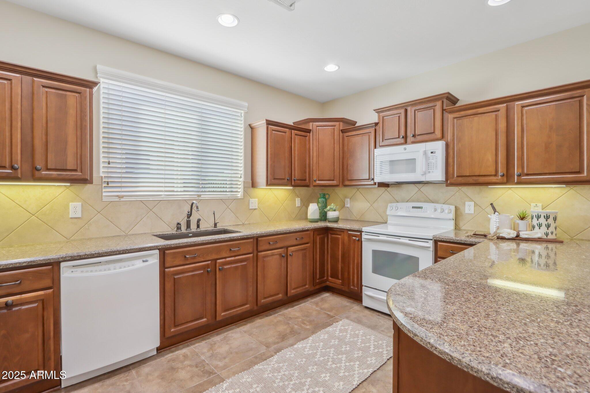 12952 W Eagle Ridge Lane Property Photo 9
