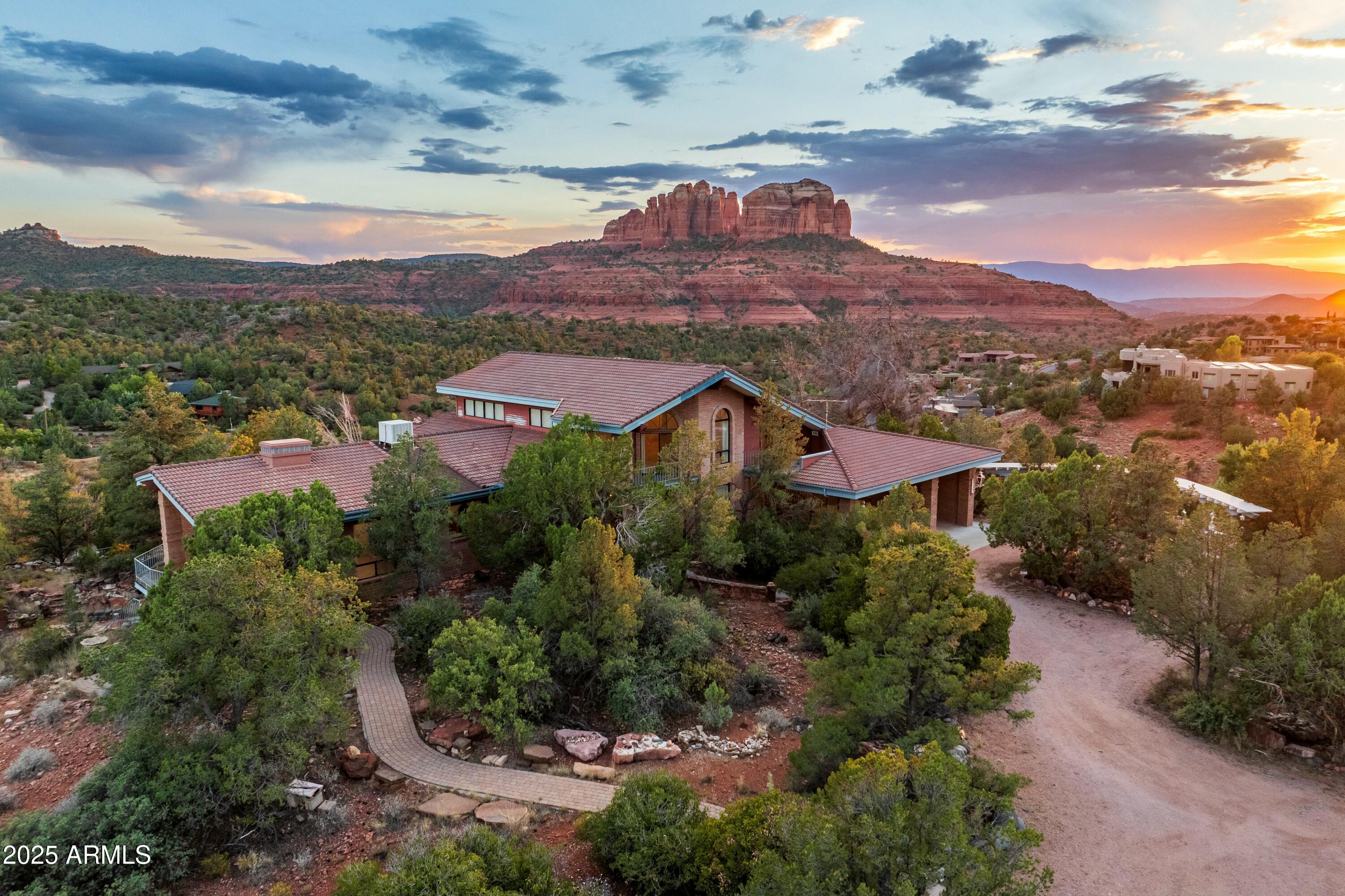 5 Acres Or More Real Estate Listings Main Image