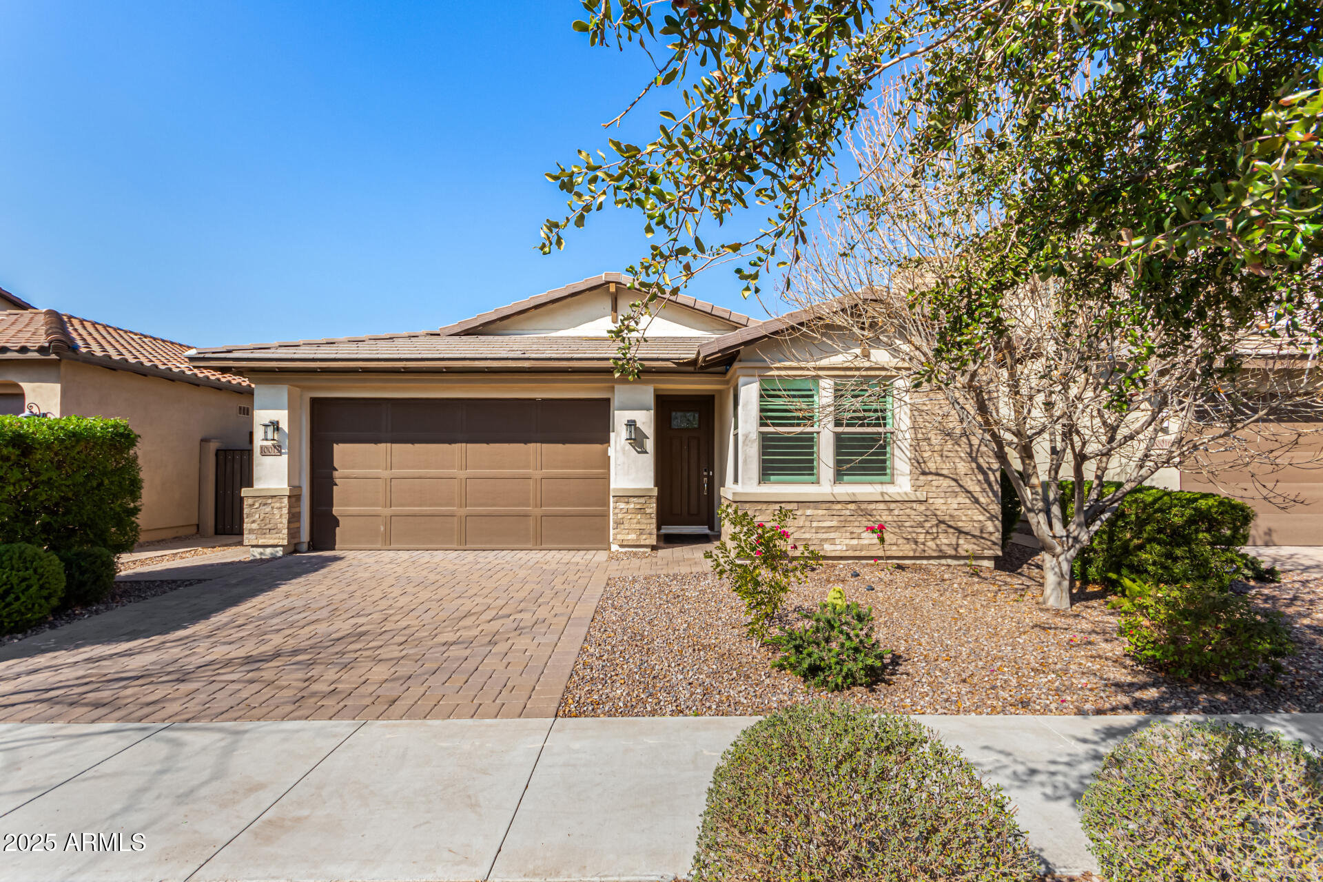 10012 E Tamery Avenue Property Photo 1