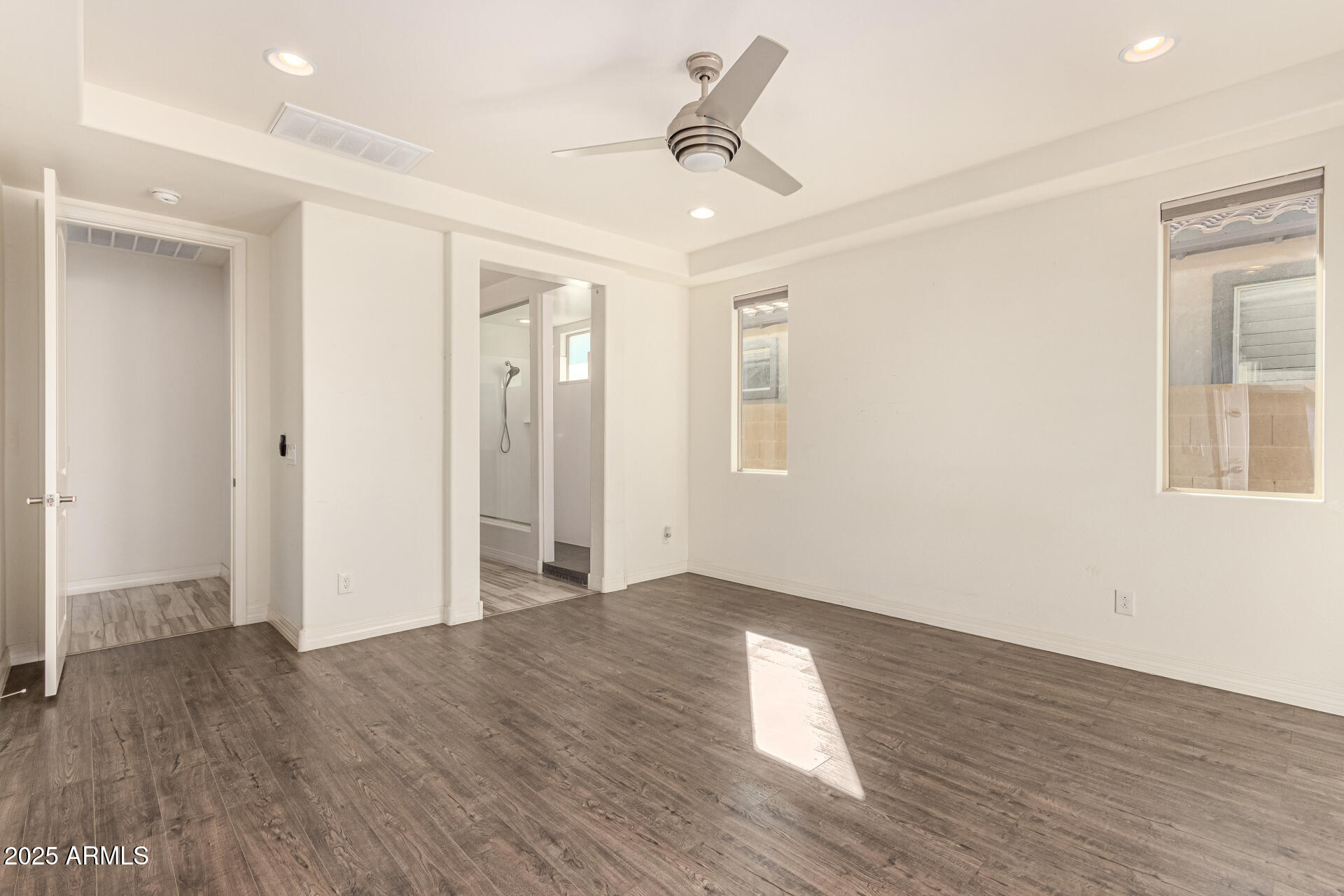10012 E Tamery Avenue Property Photo 10