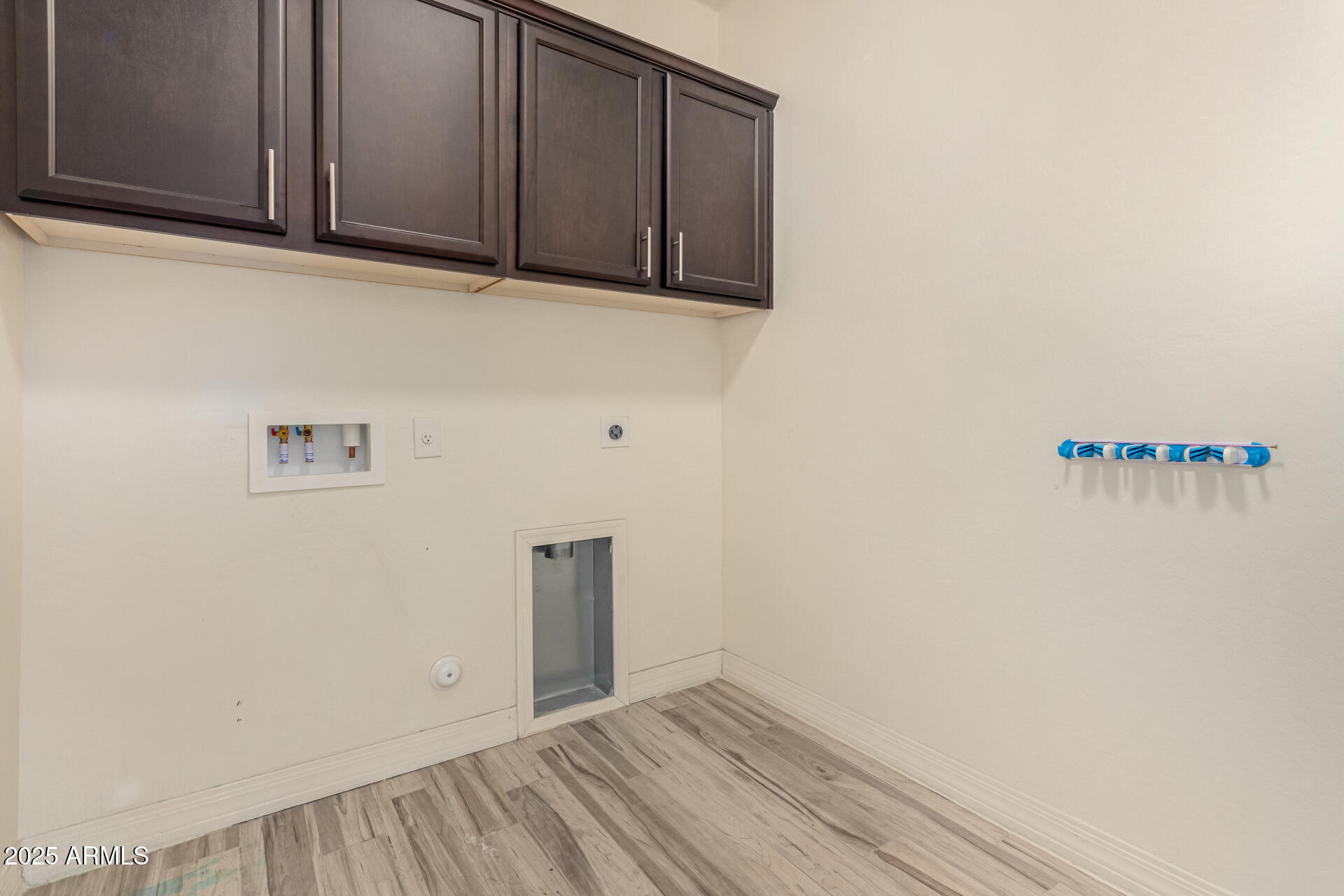 10012 E Tamery Avenue Property Photo 25