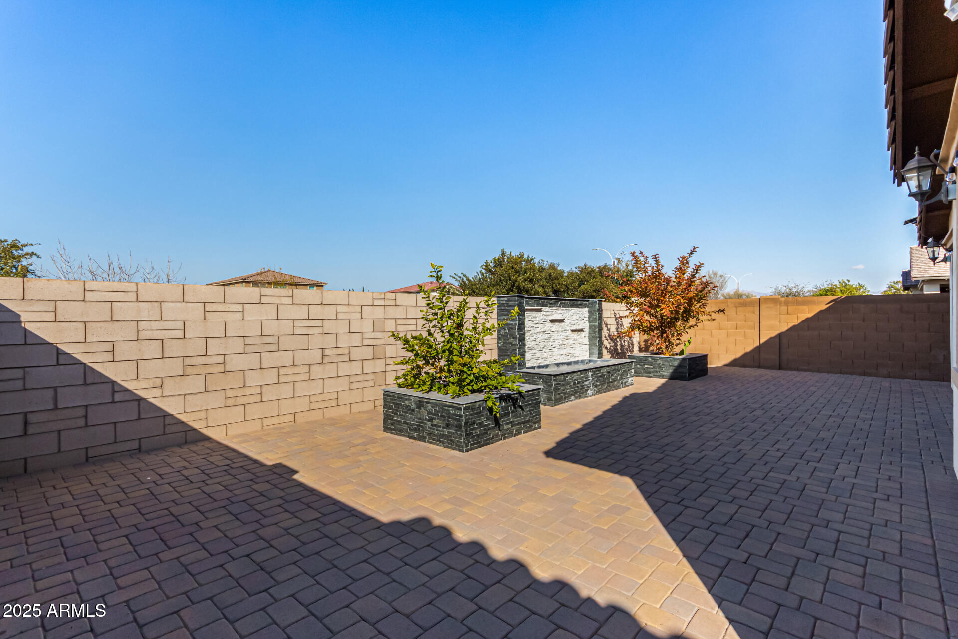 10012 E Tamery Avenue Property Photo 32