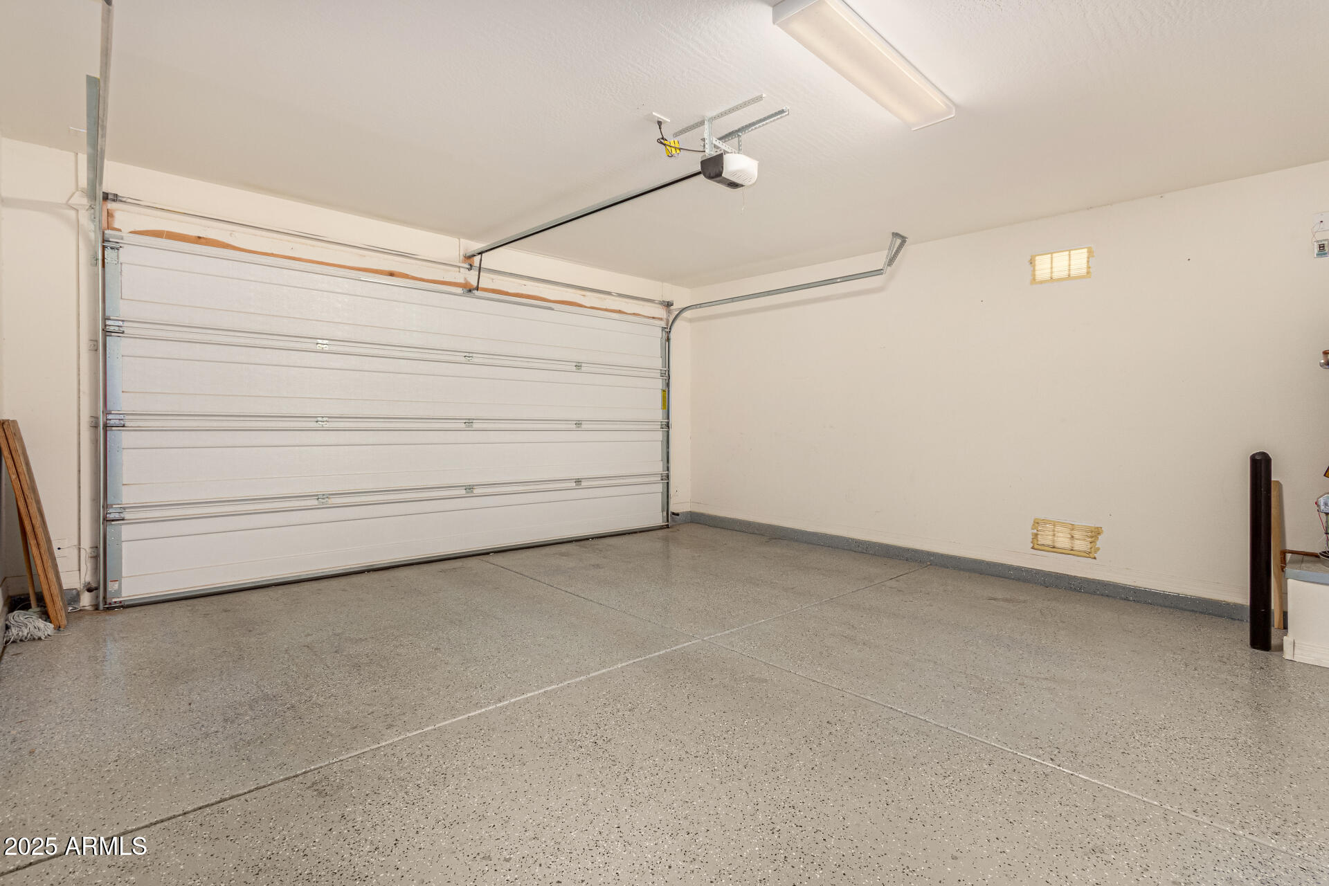 10012 E Tamery Avenue Property Photo 33