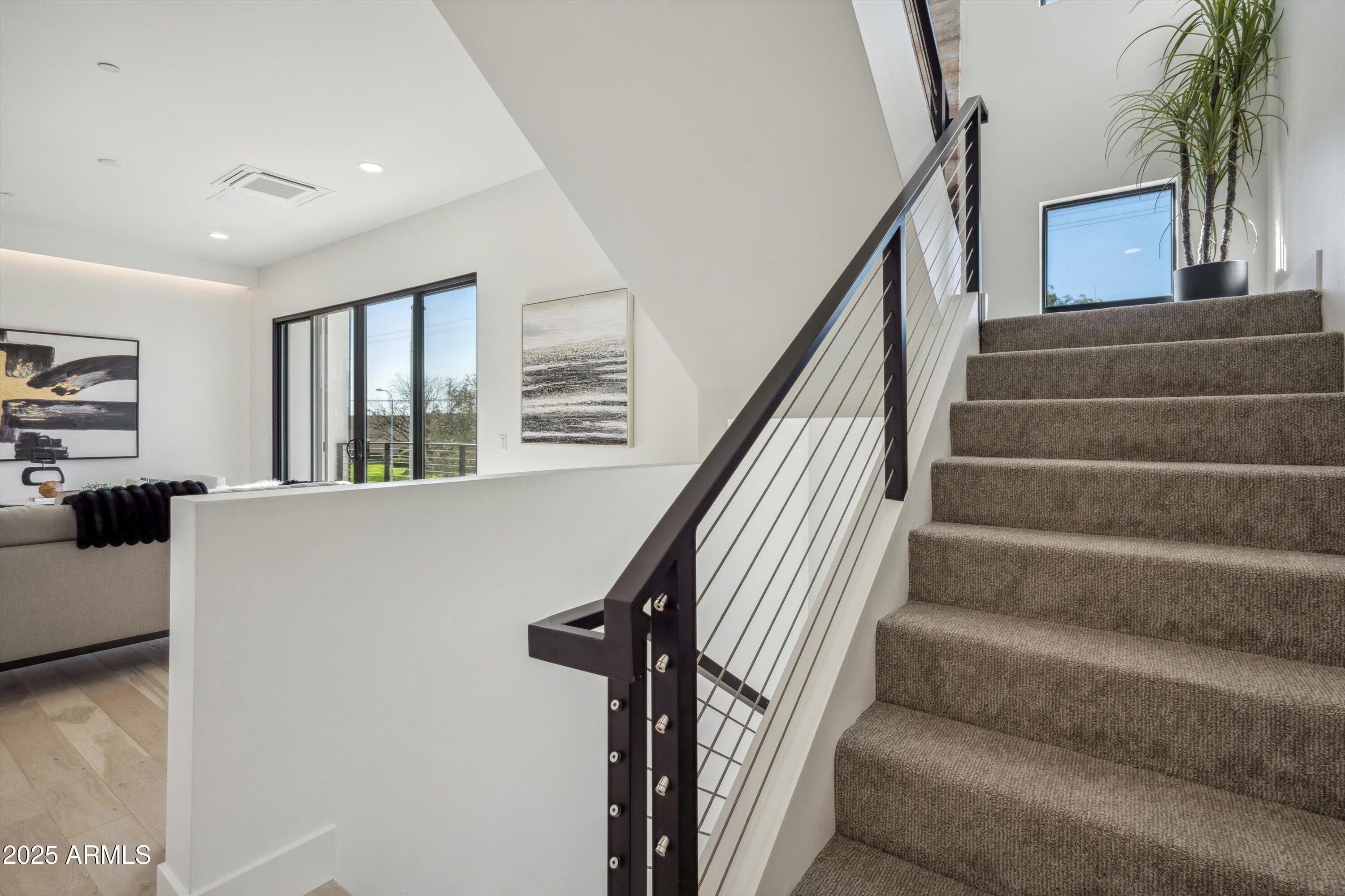 1501 N Miller Road Property Photo 15