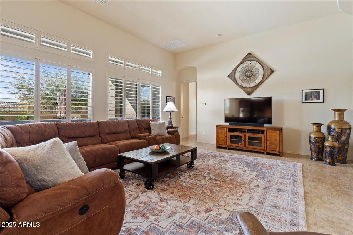 8457 E Jasmine Circle Property Photo 8