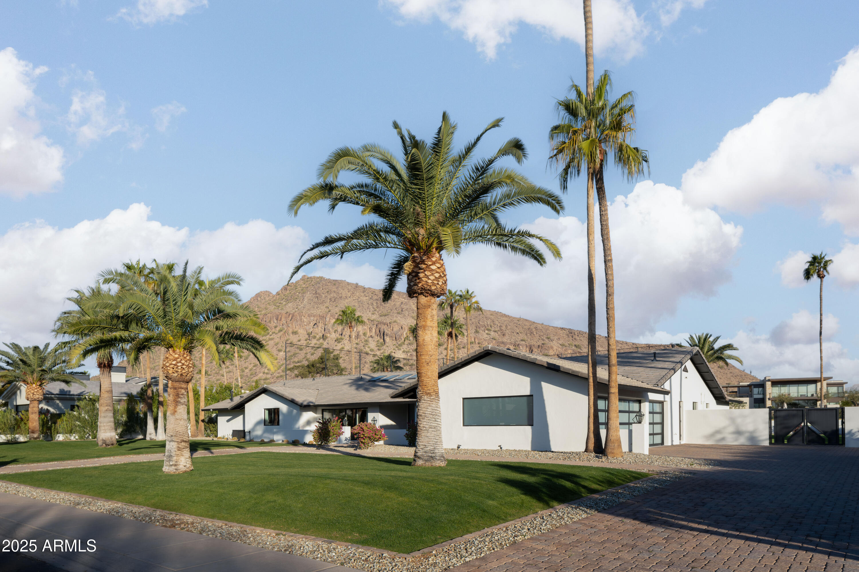 6302 E Hillcrest Boulevard Property Photo 15