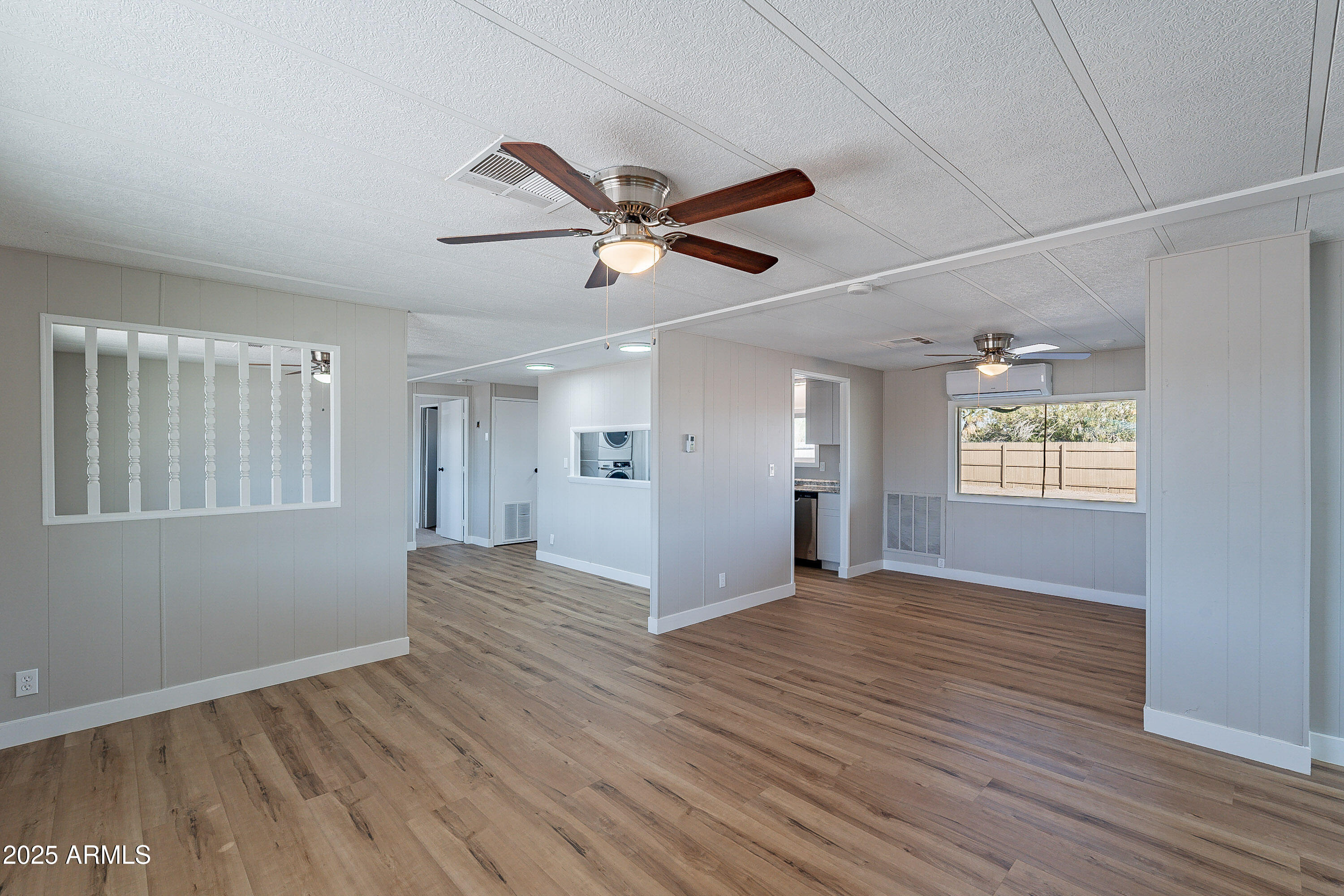 401 N Scott Avenue Property Photo