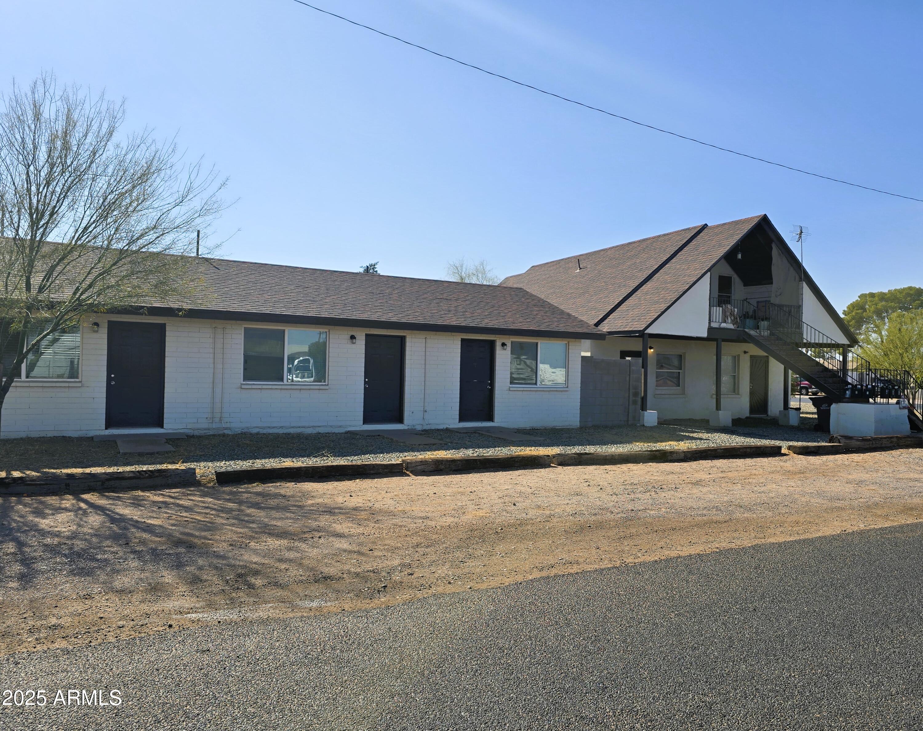 131 W Lindbergh Avenue Property Photo 1