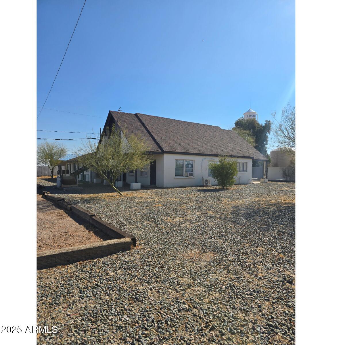 131 W Lindbergh Avenue Property Photo 3