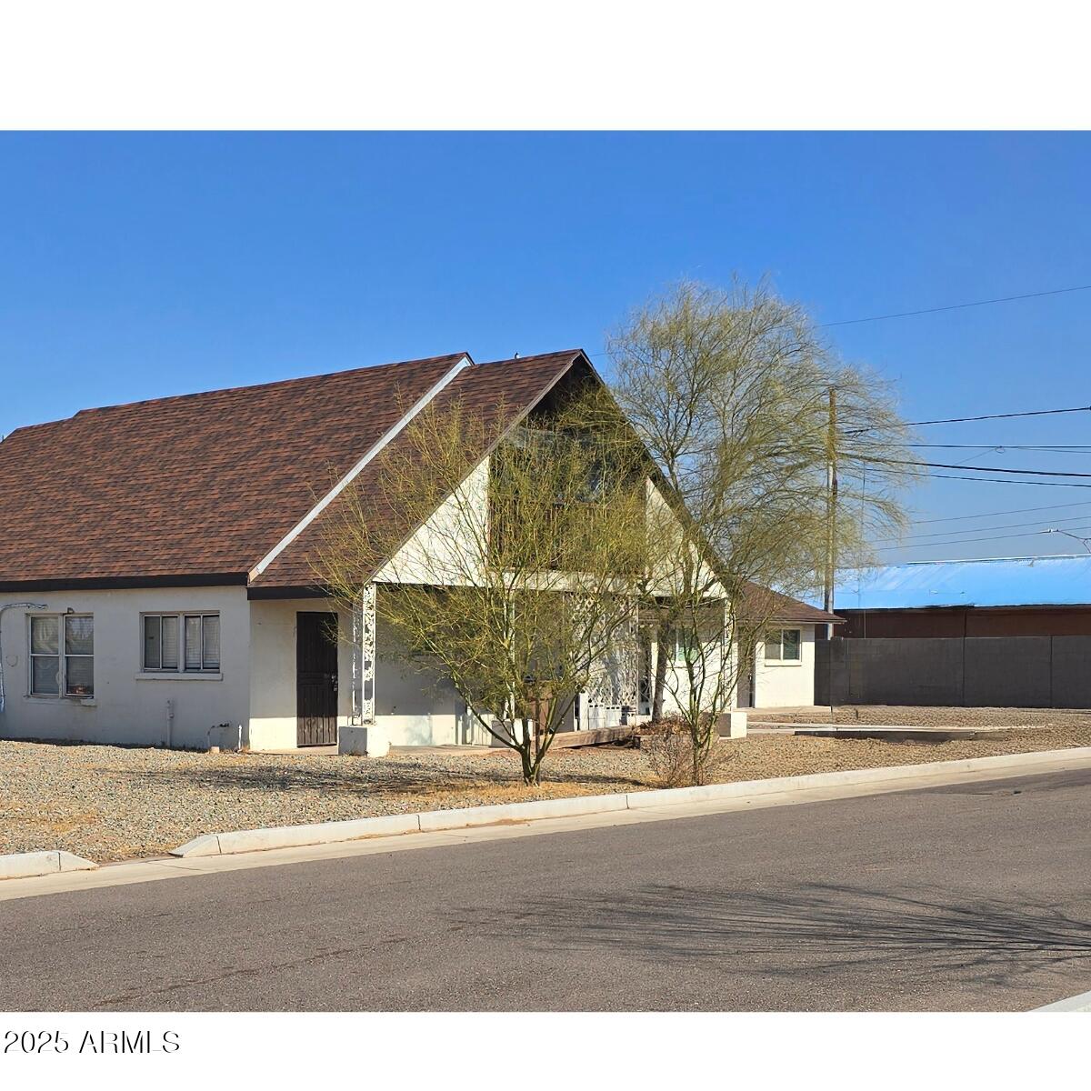 131 W Lindbergh Avenue Property Photo 4