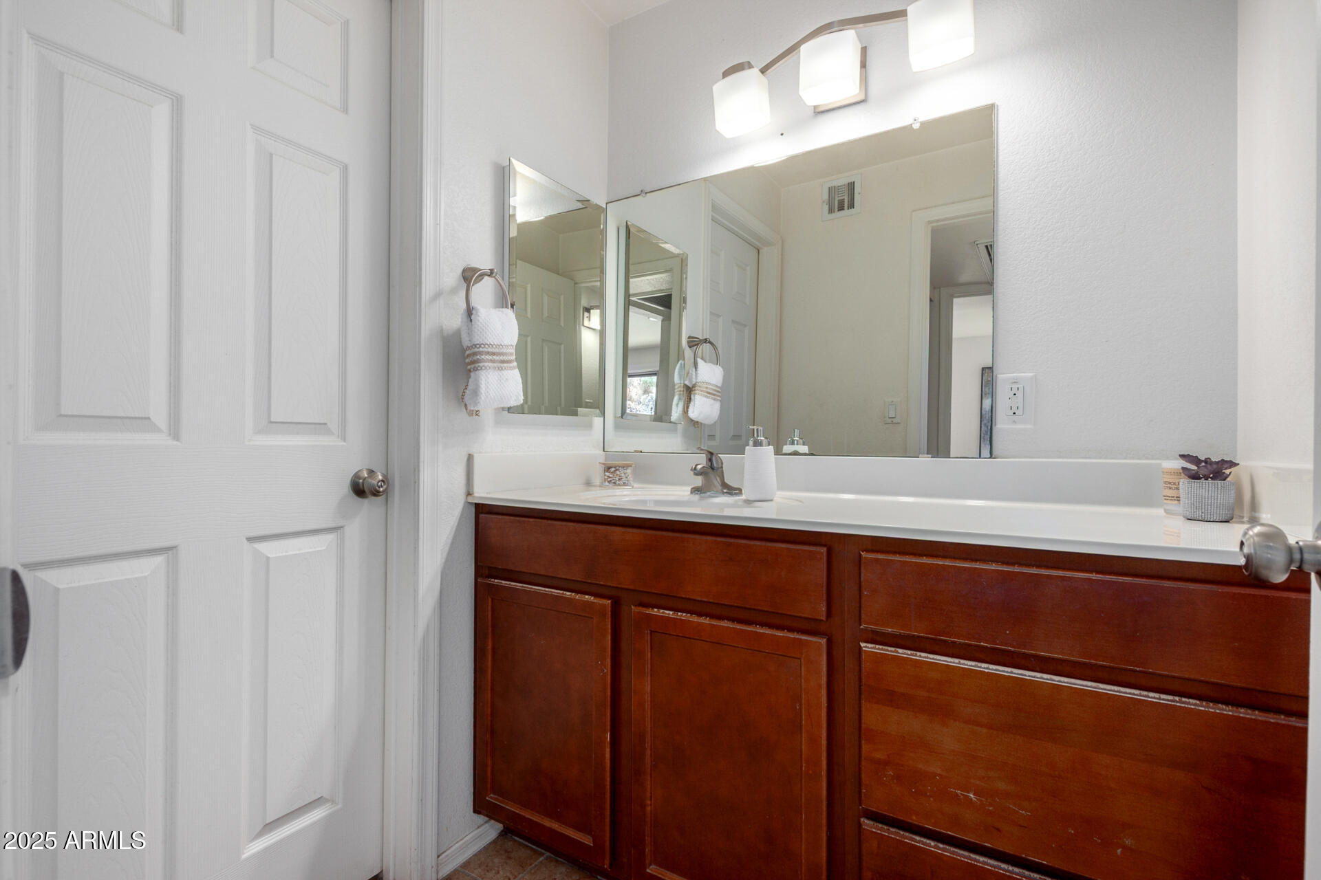 4354 N 82nd Street Property Photo 18