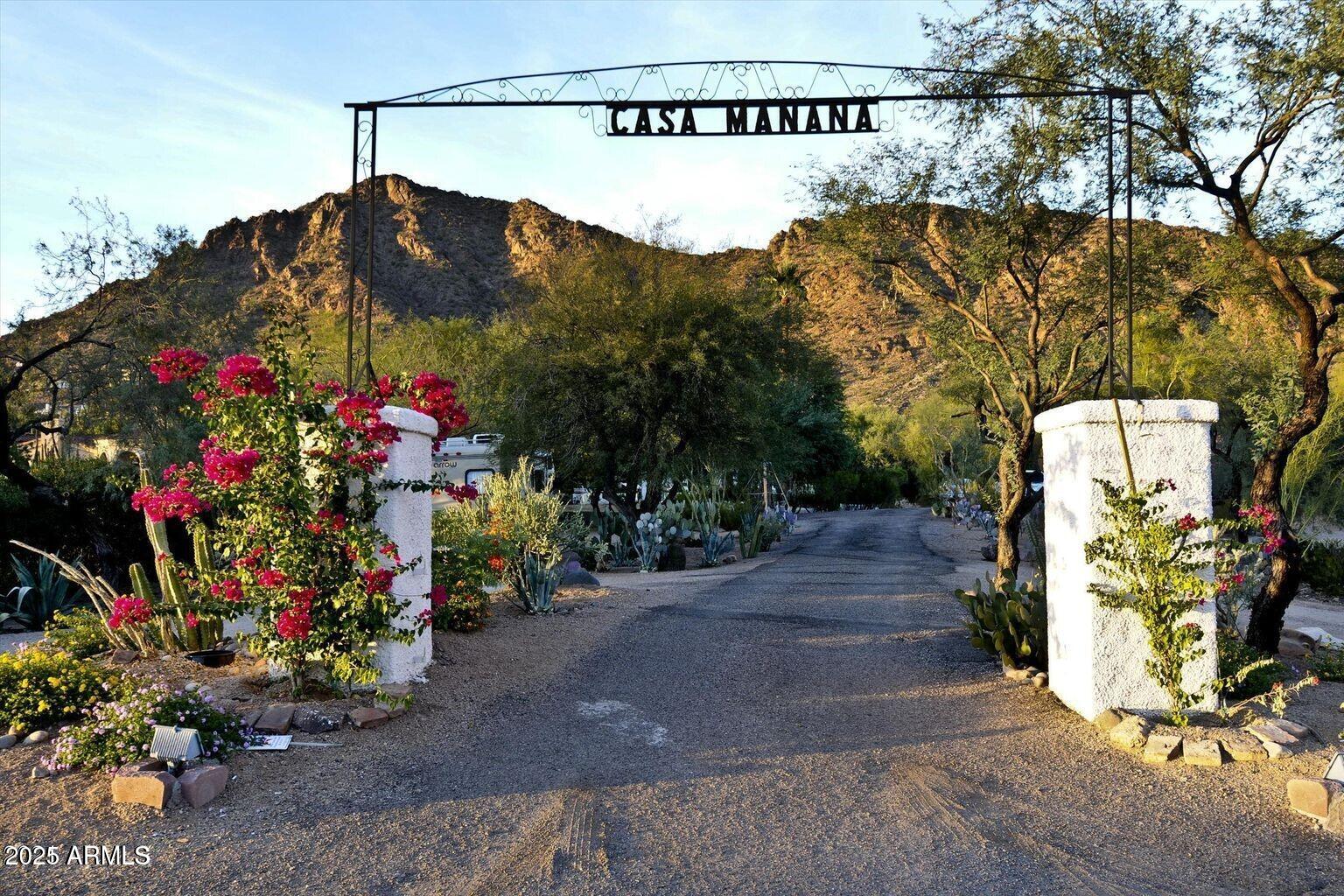 5710 E Camelback Road Property Photo 2