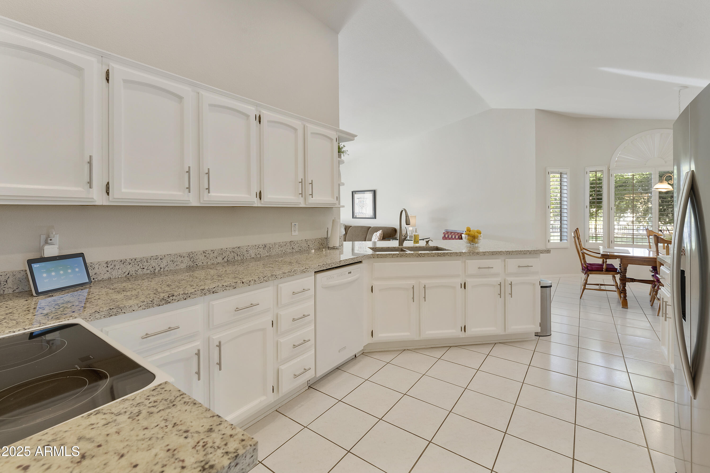 11115 E Bellflower Court Property Photo 6
