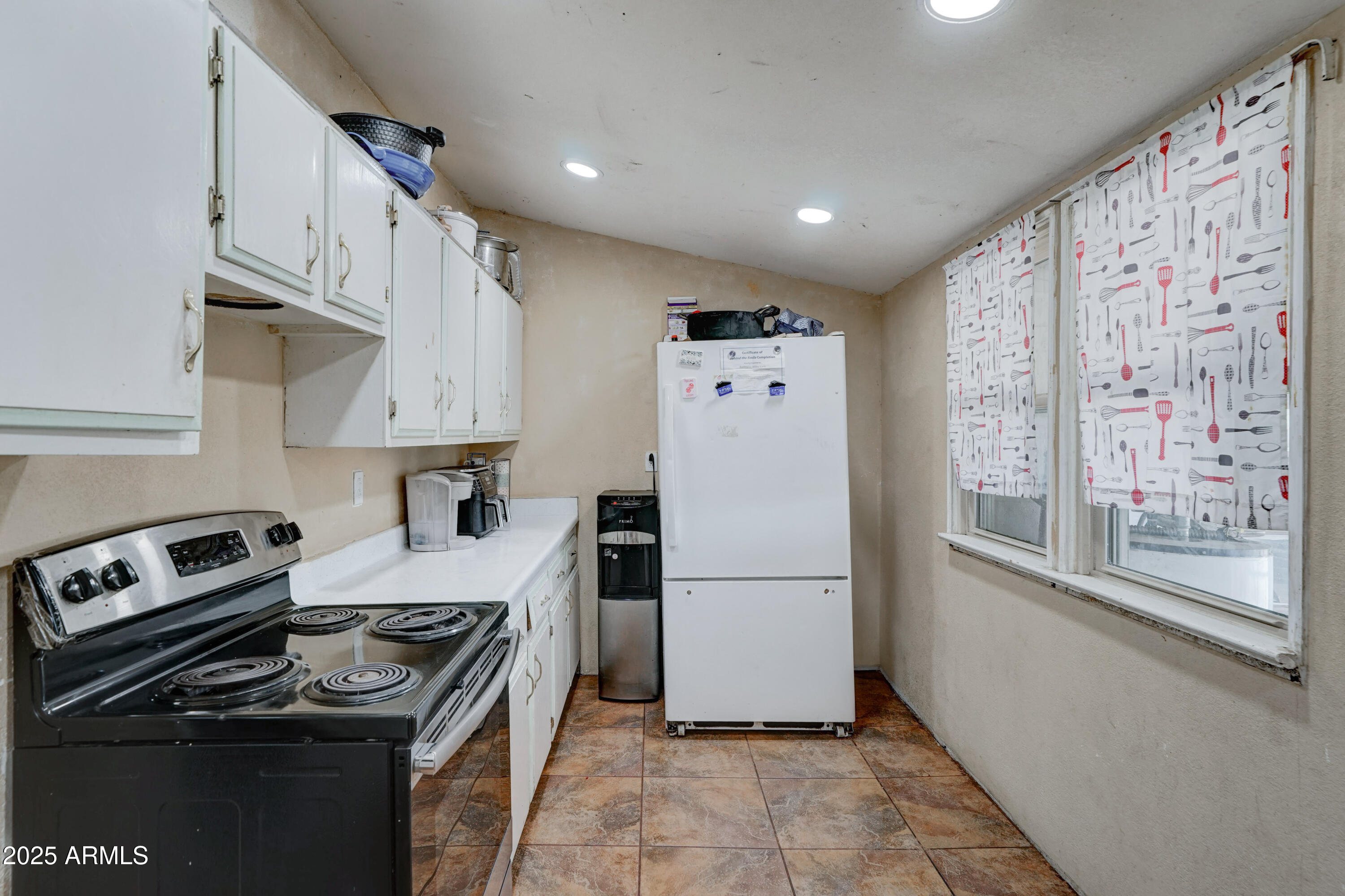 4302 W Dobbins Road Property Photo 17