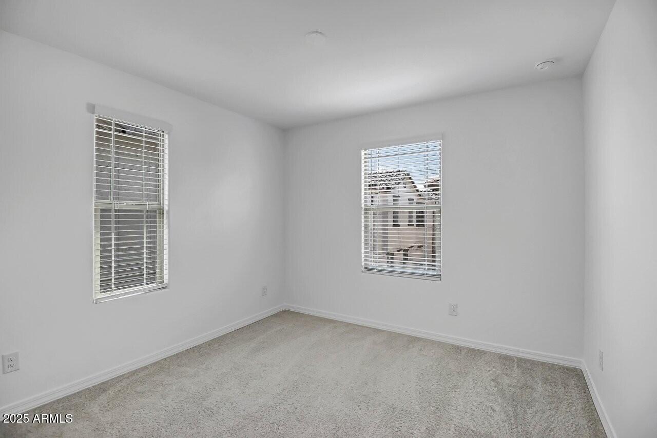 1207 W Sparrow Drive Property Photo 24