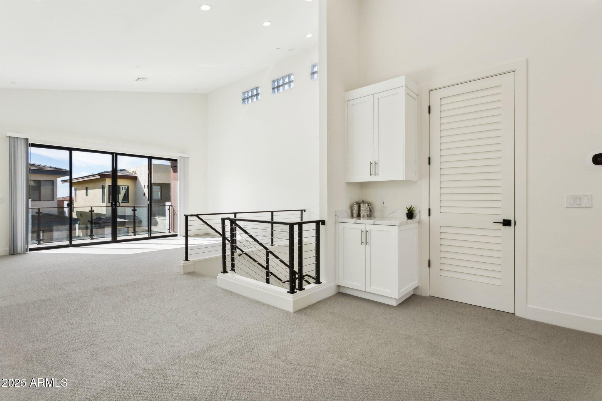 1 Easy Street Property Photo 30